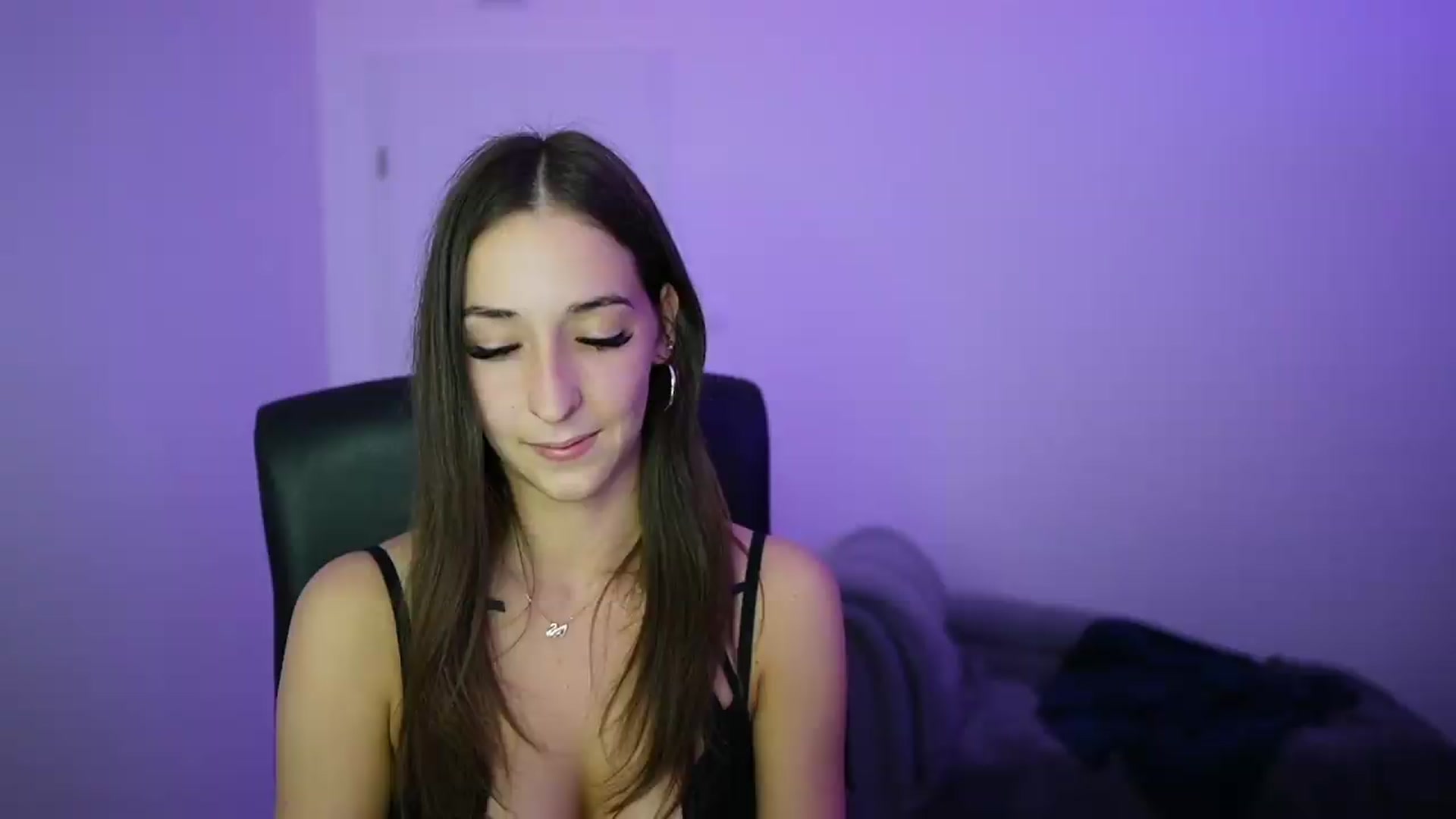 Gallery image thumbnail from Brunettte_18's myfreecams stream on, 05/14/2026, 21:08 image 2 of 20
