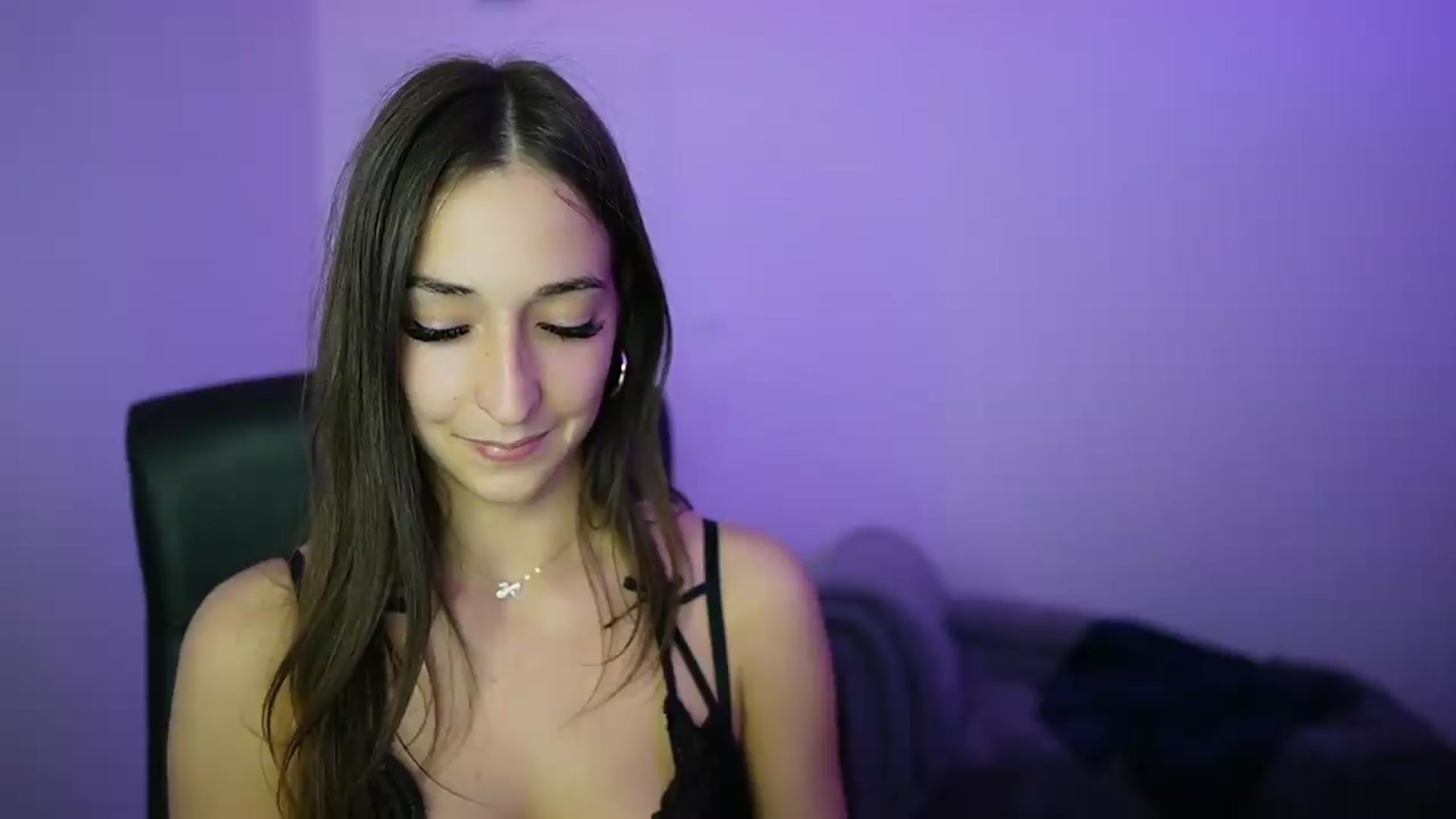 Gallery image thumbnail from Brunettte_18's myfreecams stream on, 05/14/2026, 22:50 image 5 of 20
