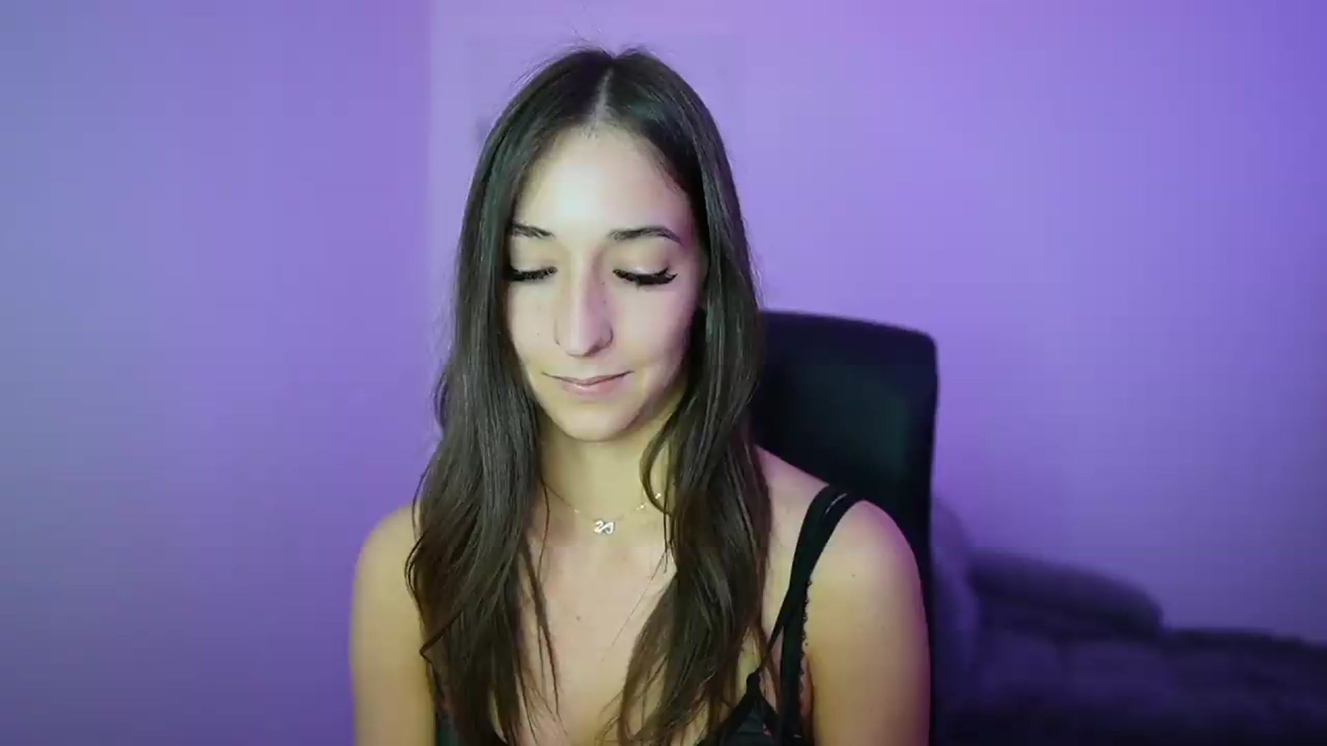 Gallery image thumbnail from Brunettte_18's myfreecams stream on, 05/20/2026, 17:34 image 20 of 20