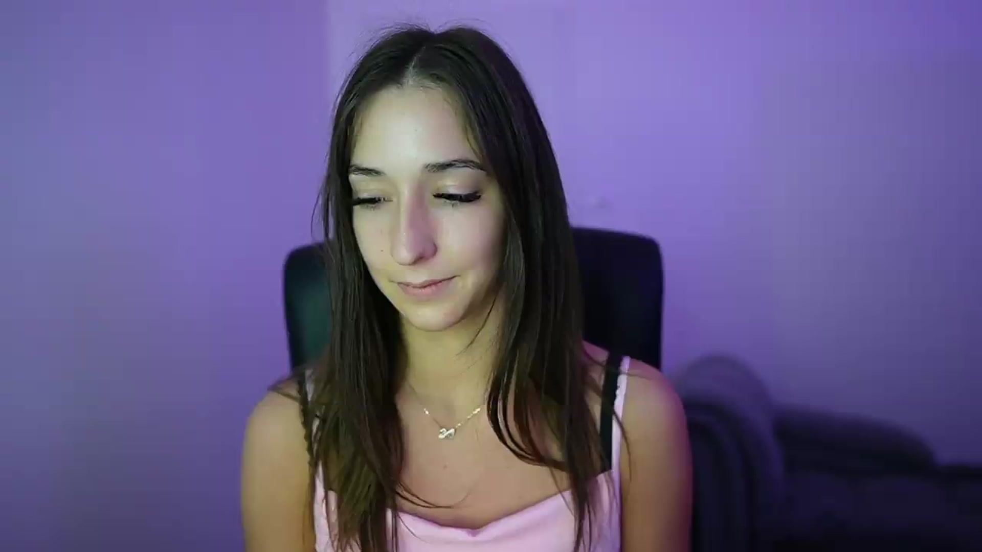 Gallery image thumbnail from Brunettte_18's myfreecams stream on, 05/22/2026, 16:51 image 15 of 20