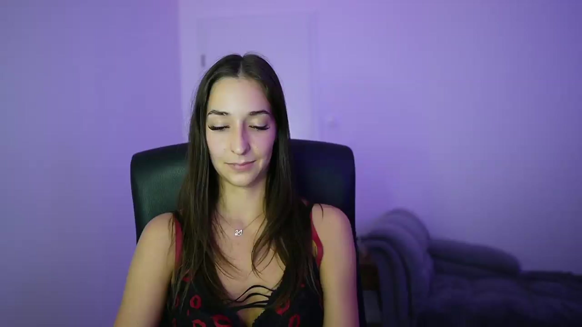 Gallery image thumbnail from Brunettte_18's myfreecams stream on, 06/02/2026, 22:01 image 13 of 20
