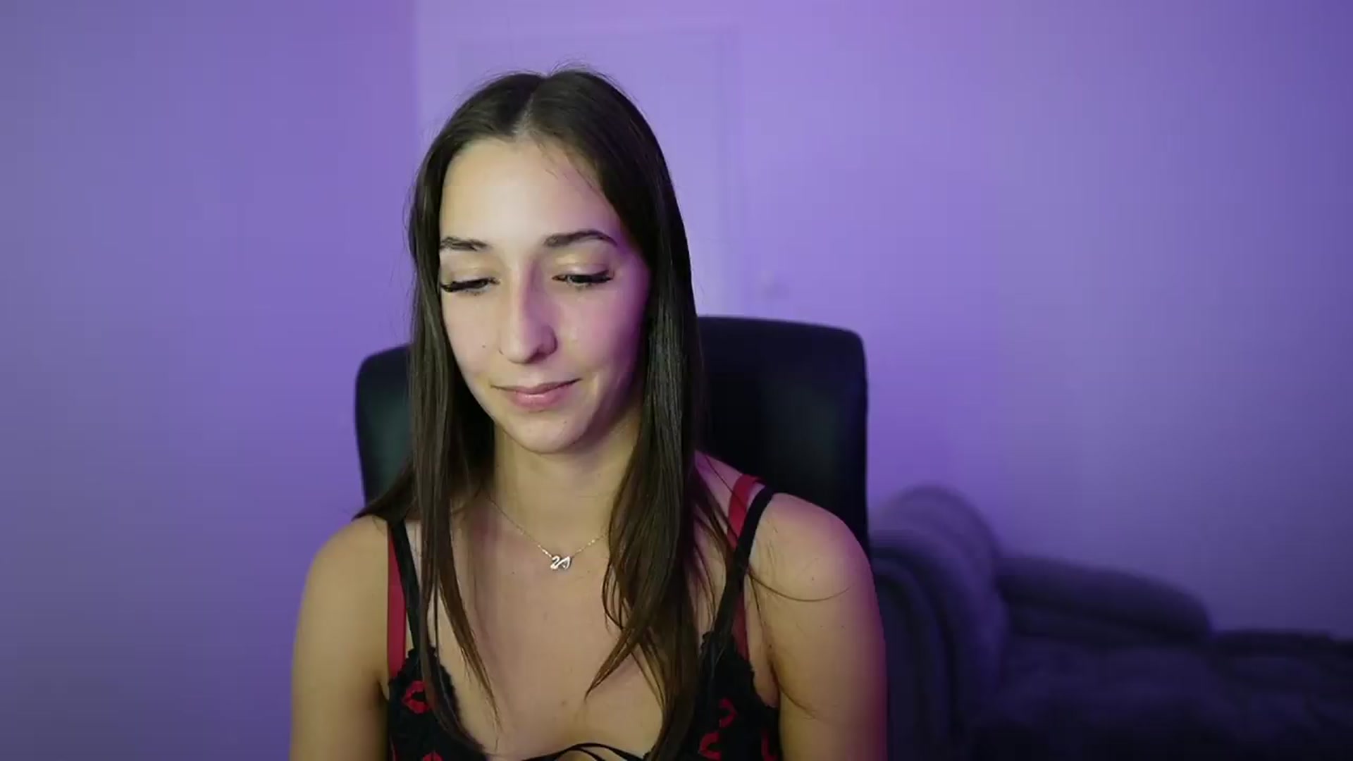Gallery image thumbnail from Brunettte_18's myfreecams stream on, 06/02/2026, 22:01 image 3 of 20