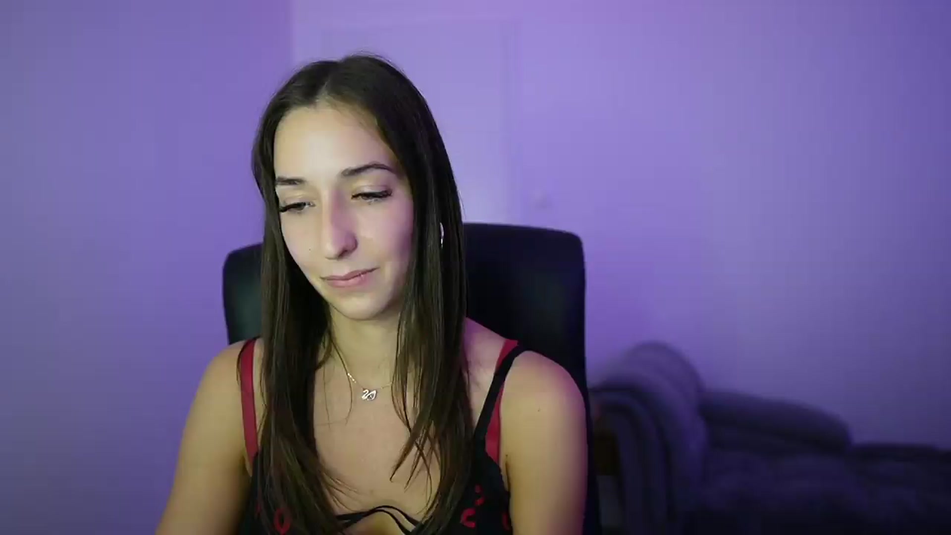Gallery image thumbnail from Brunettte_18's myfreecams stream on, 06/02/2026, 22:01 image 17 of 20