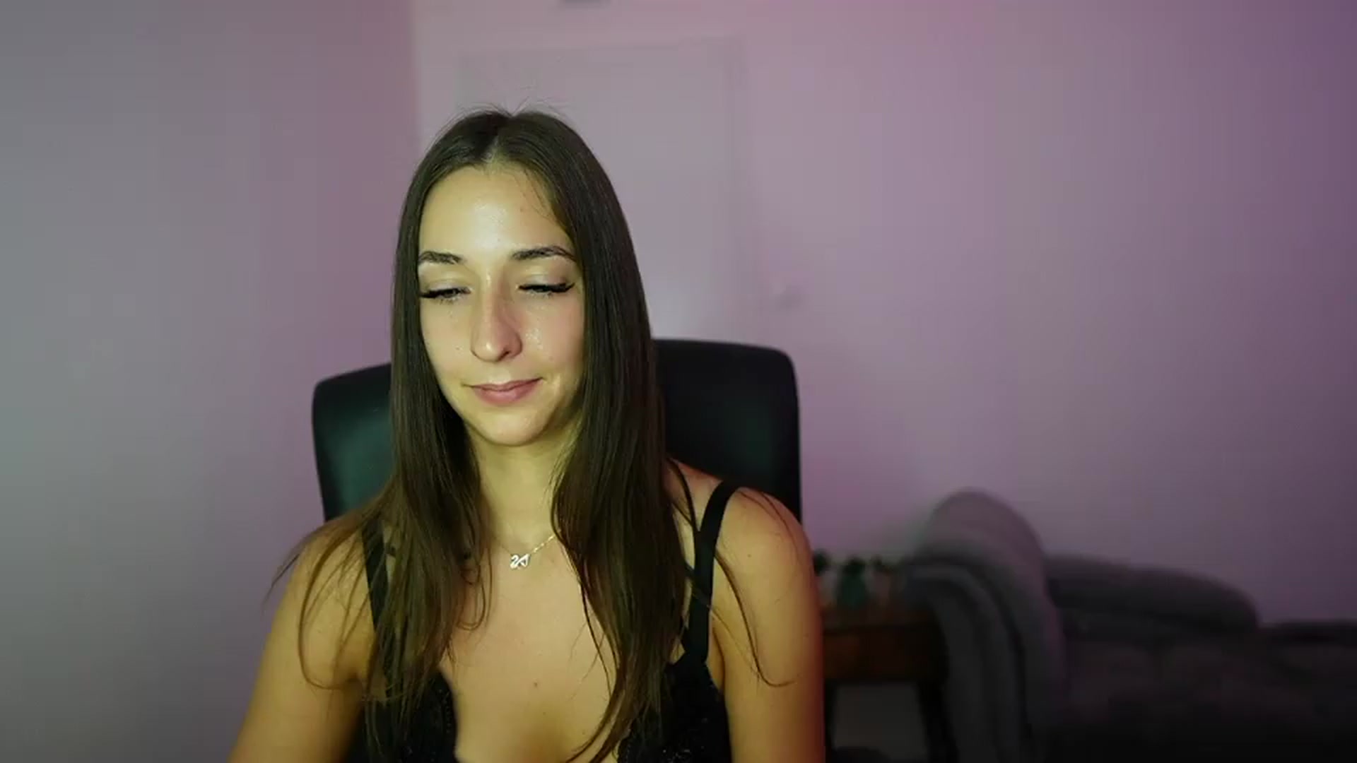 Gallery image thumbnail from Brunettte_18's myfreecams stream on, 06/10/2026, 22:14 image 9 of 20