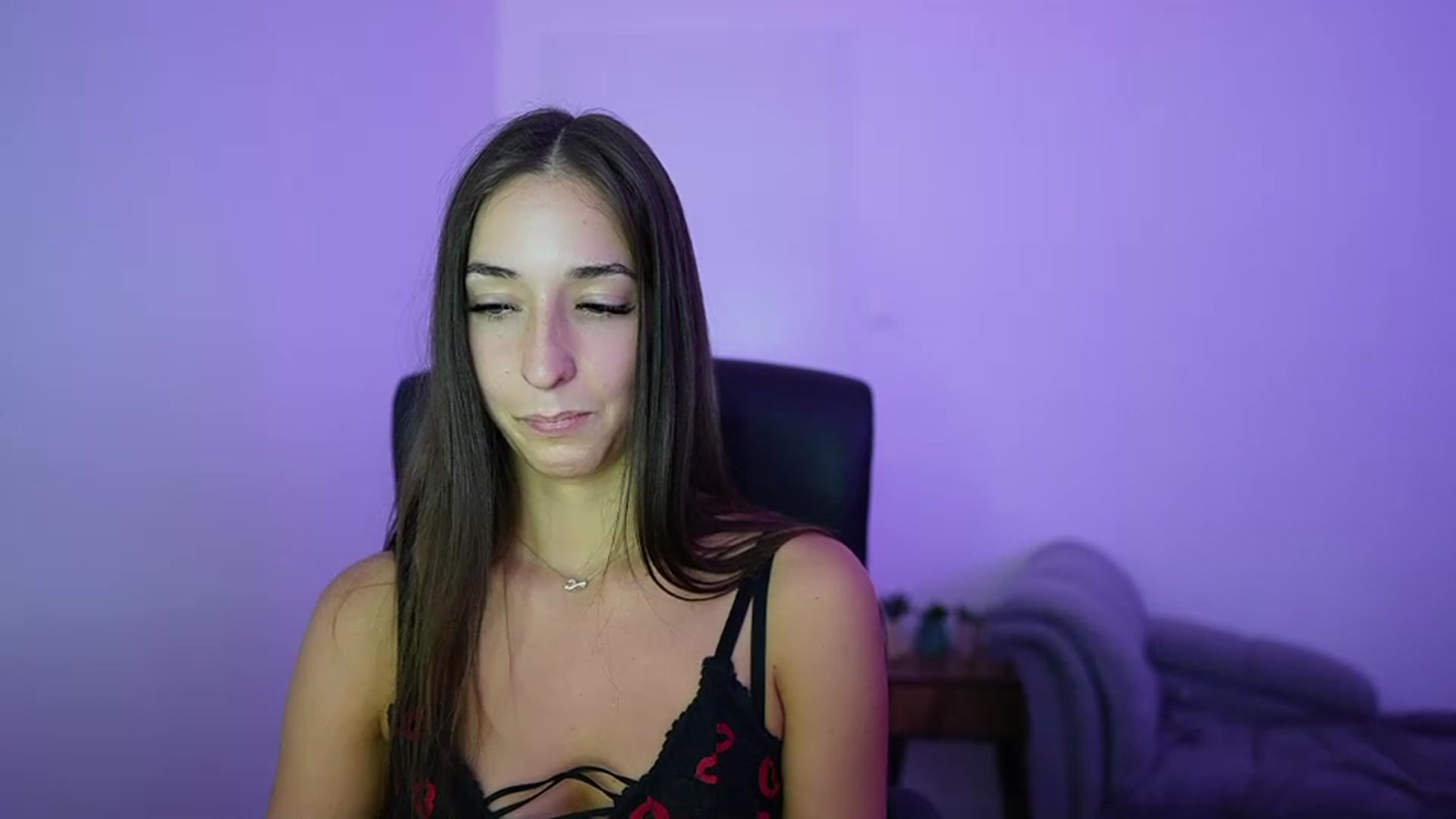 Gallery image thumbnail from Brunettte_18's myfreecams stream on, 06/11/2026, 20:50 image 19 of 20