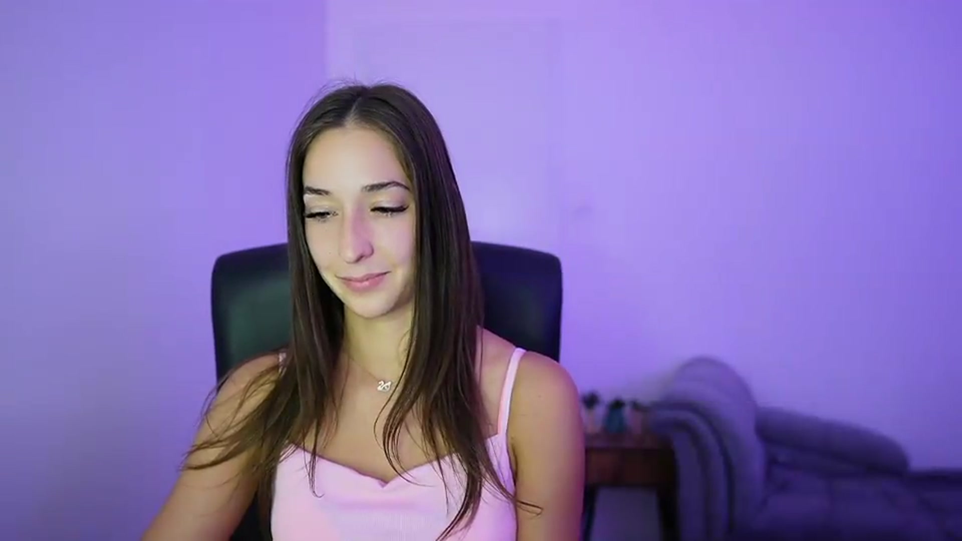 Gallery image thumbnail from Brunettte_18's myfreecams stream on, 06/13/2026, 23:31 image 13 of 20
