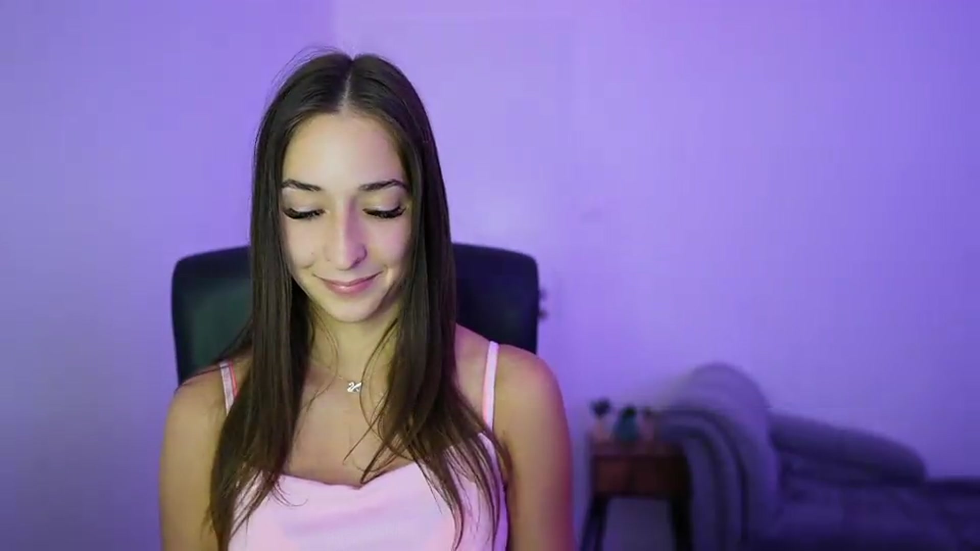 Gallery image thumbnail from Brunettte_18's myfreecams stream on, 06/13/2026, 23:31 image 6 of 20