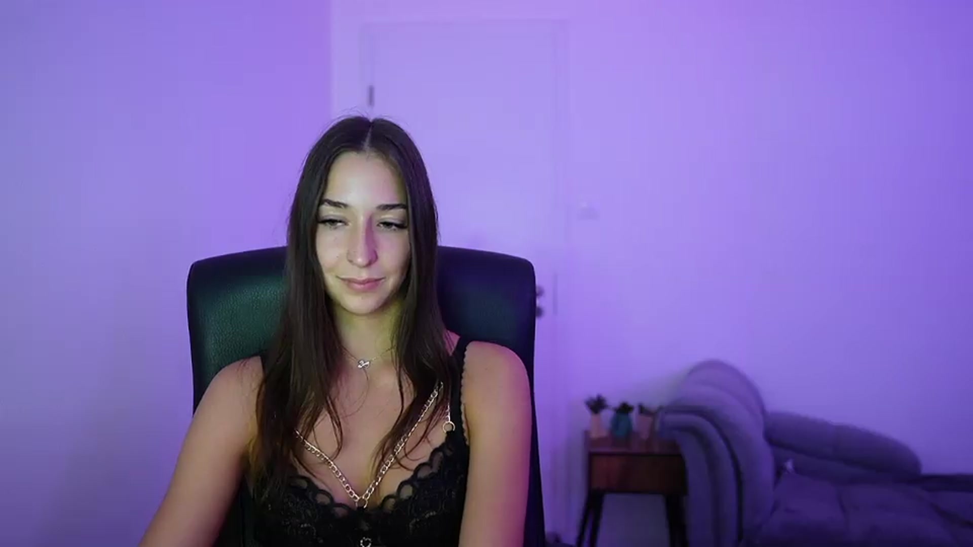 Gallery image thumbnail from Brunettte_18's myfreecams stream on, 06/14/2026, 22:41 image 20 of 20