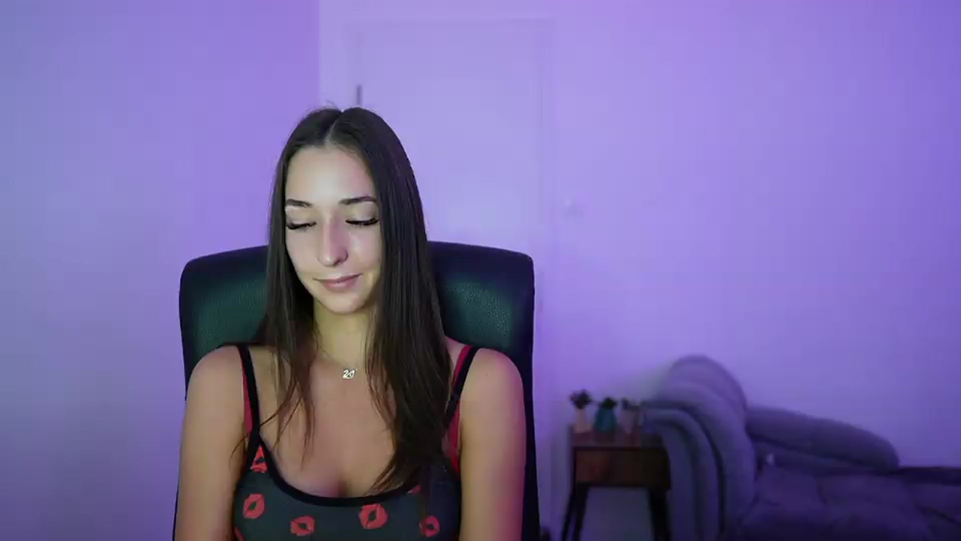 Gallery image thumbnail from Brunettte_18's myfreecams stream on, 06/15/2026, 18:09 image 15 of 20