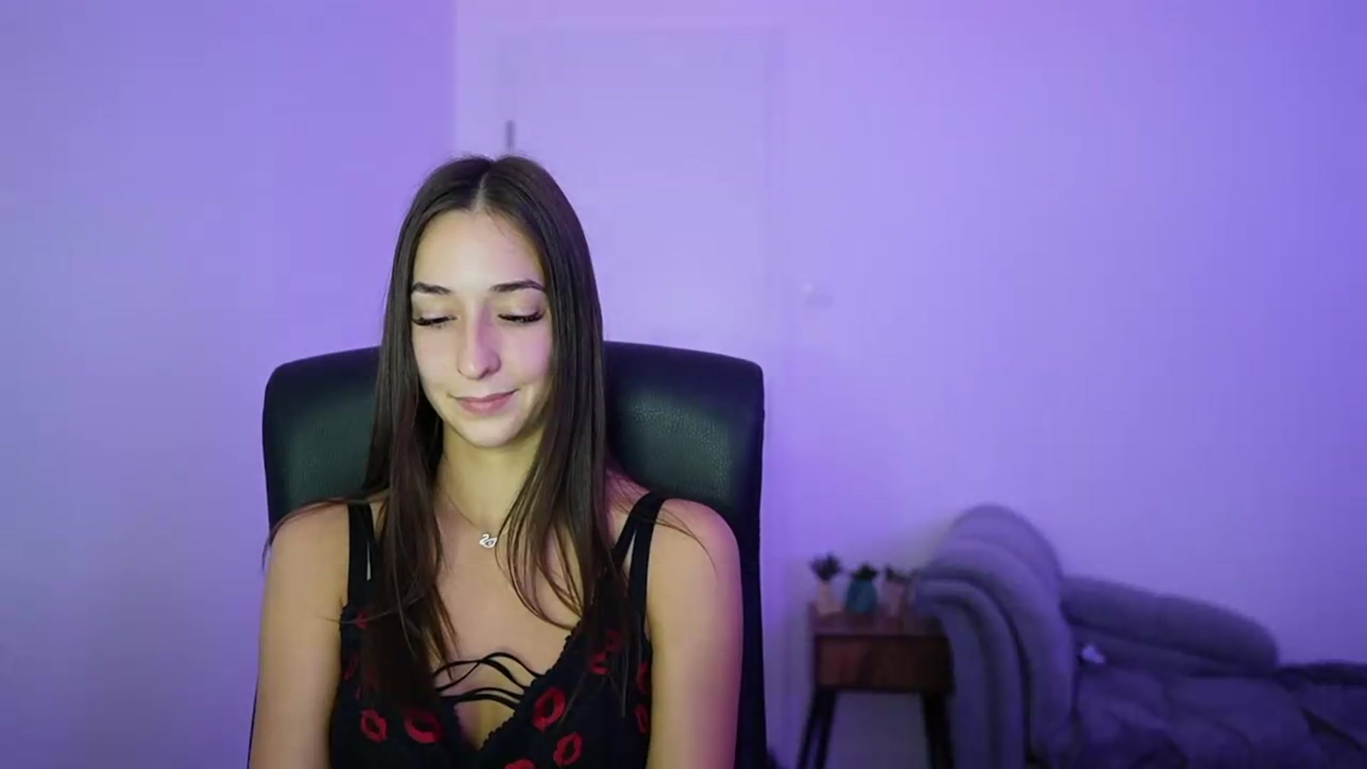 Gallery image thumbnail from Brunettte_18's myfreecams stream on, 06/21/2026, 19:59 image 14 of 20