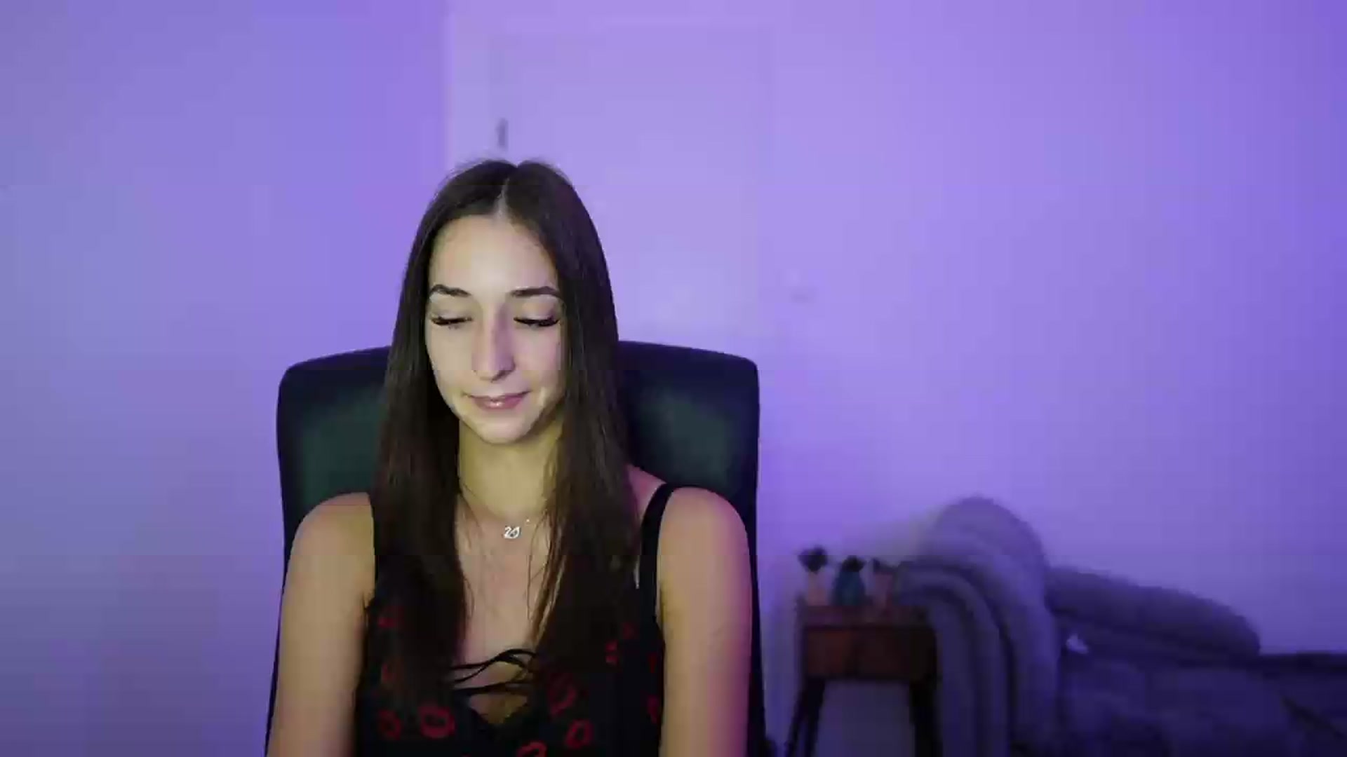 Gallery image thumbnail from Brunettte_18's myfreecams stream on, 06/21/2026, 20:52 image 3 of 20
