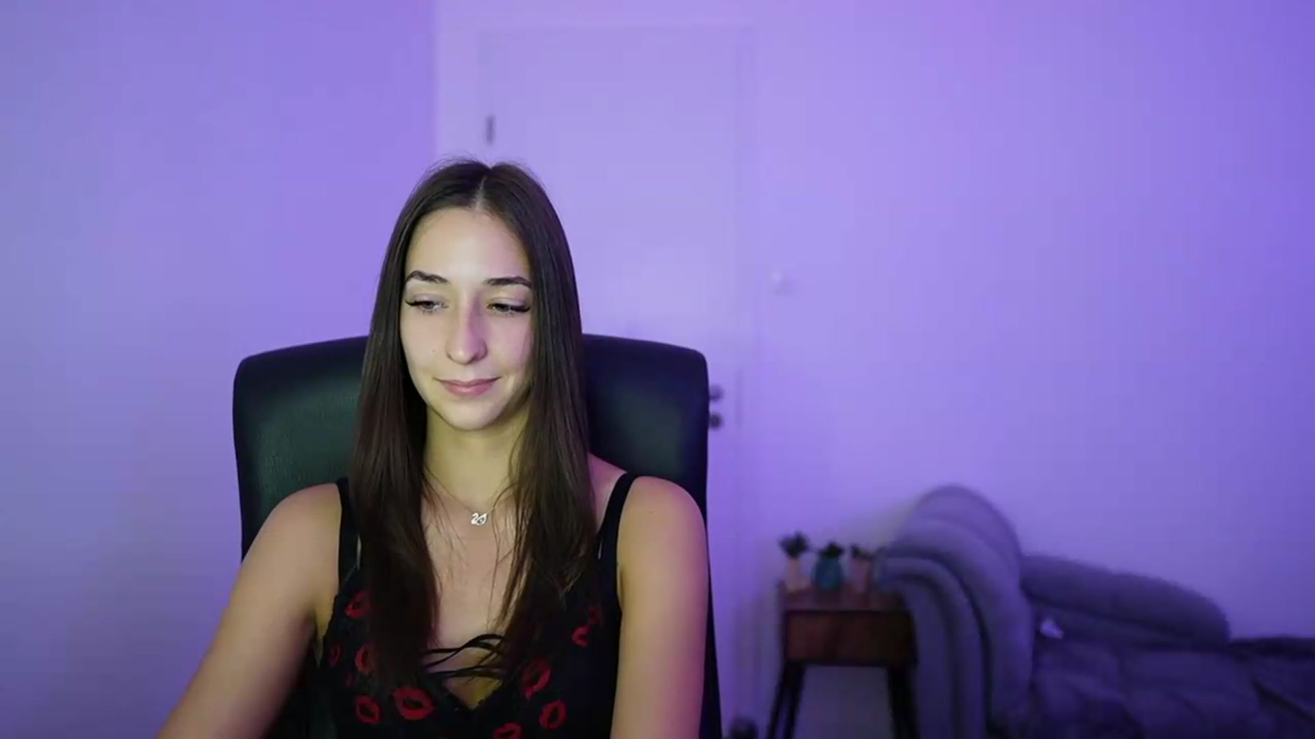 Gallery image thumbnail from Brunettte_18's myfreecams stream on, 06/21/2026, 20:52 image 13 of 20