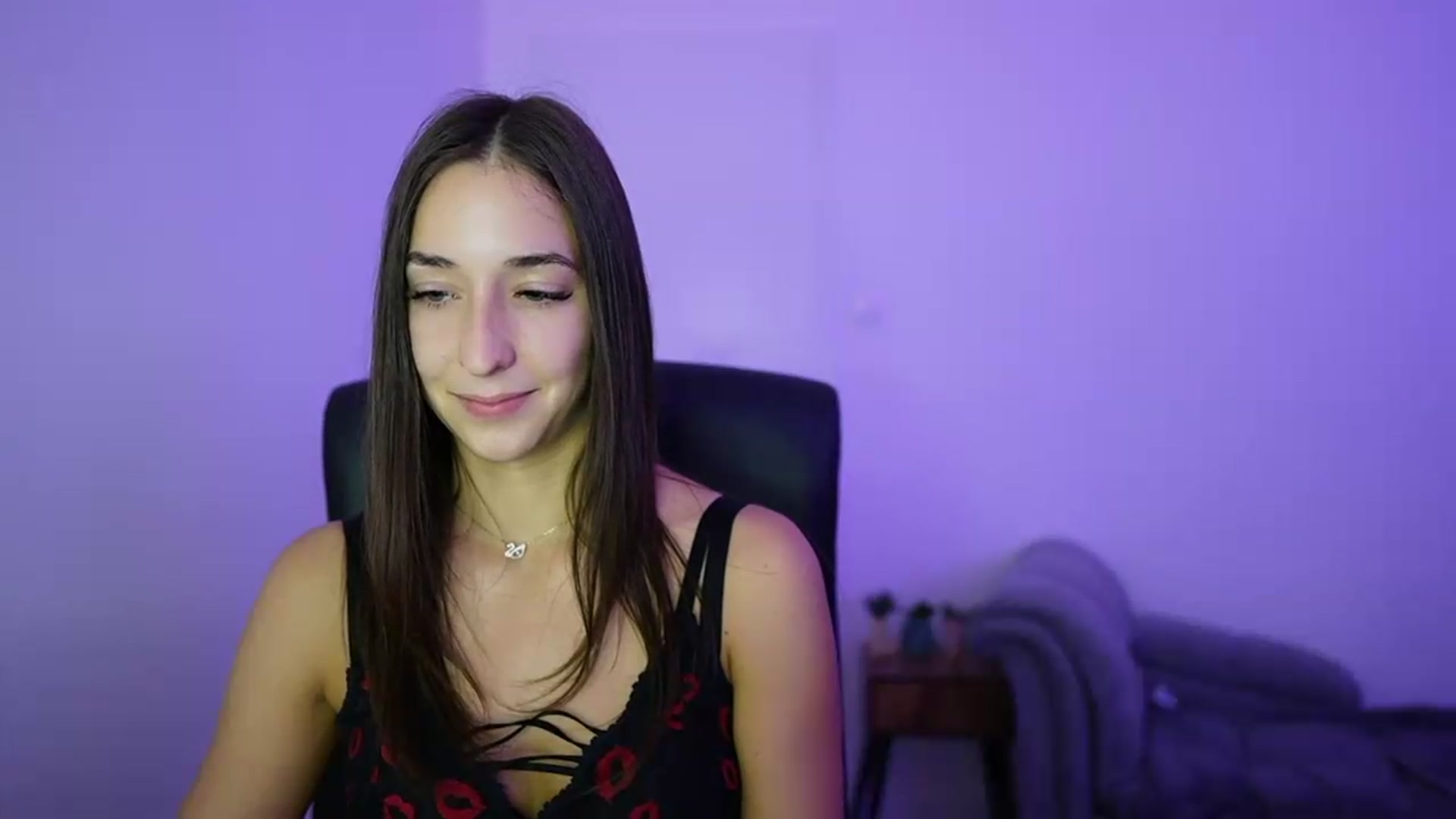 Gallery image thumbnail from Brunettte_18's myfreecams stream on, 06/21/2026, 22:26 image 20 of 20