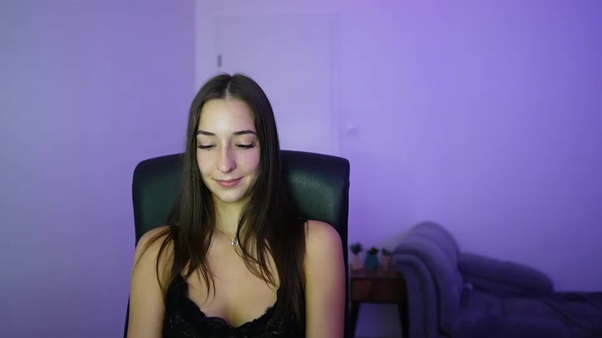 Gallery image thumbnail from Brunettte_18's myfreecams stream on, 06/24/2026, 20:24 image 6 of 20