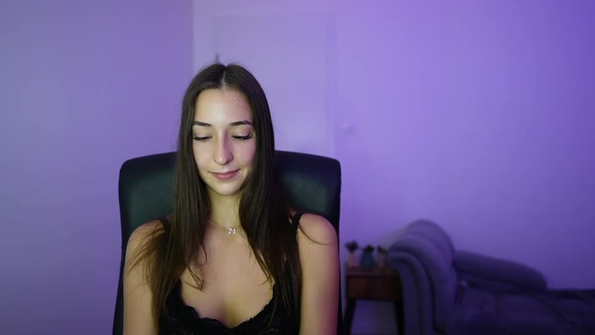 Gallery image thumbnail from Brunettte_18's myfreecams stream on, 06/24/2026, 20:24 image 10 of 20