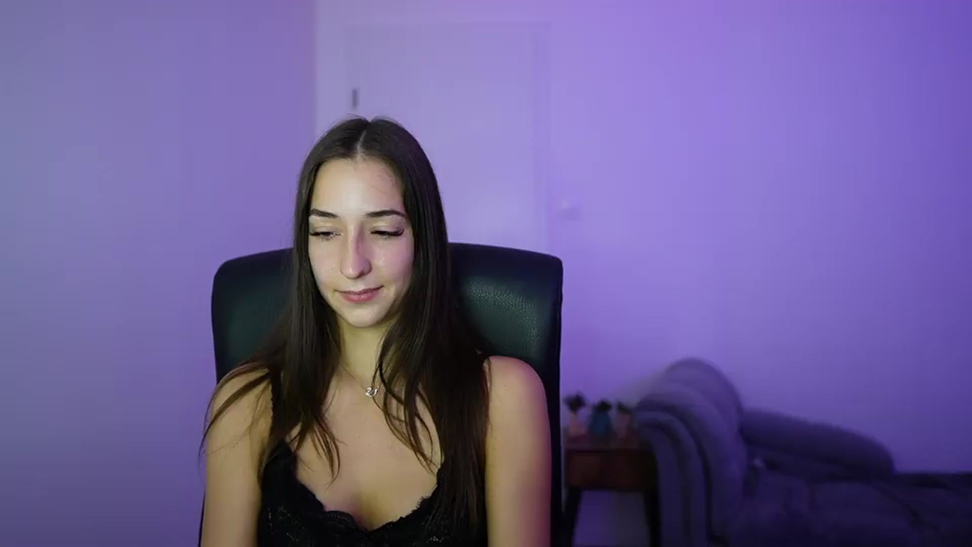 Gallery image thumbnail from Brunettte_18's myfreecams stream on, 06/24/2026, 20:24 image 1 of 20