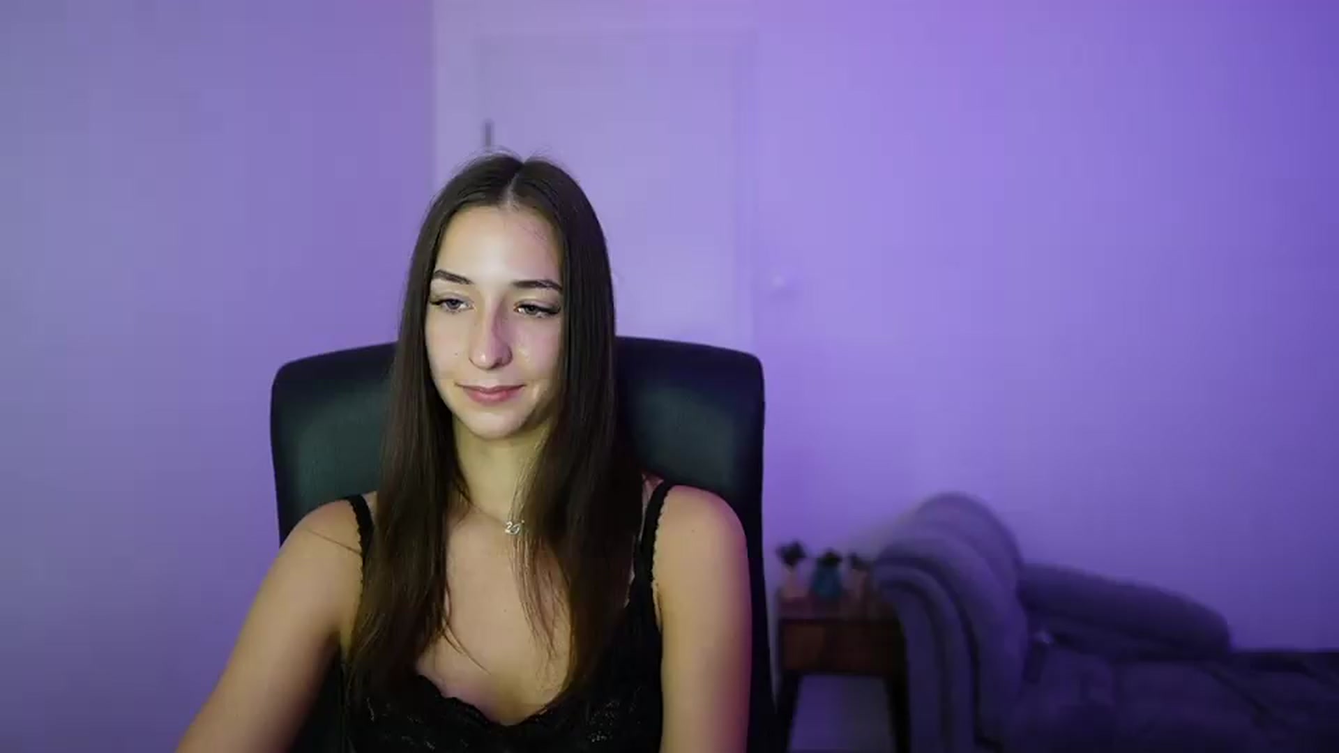 Gallery image thumbnail from Brunettte_18's myfreecams stream on, 06/24/2026, 22:05 image 6 of 20