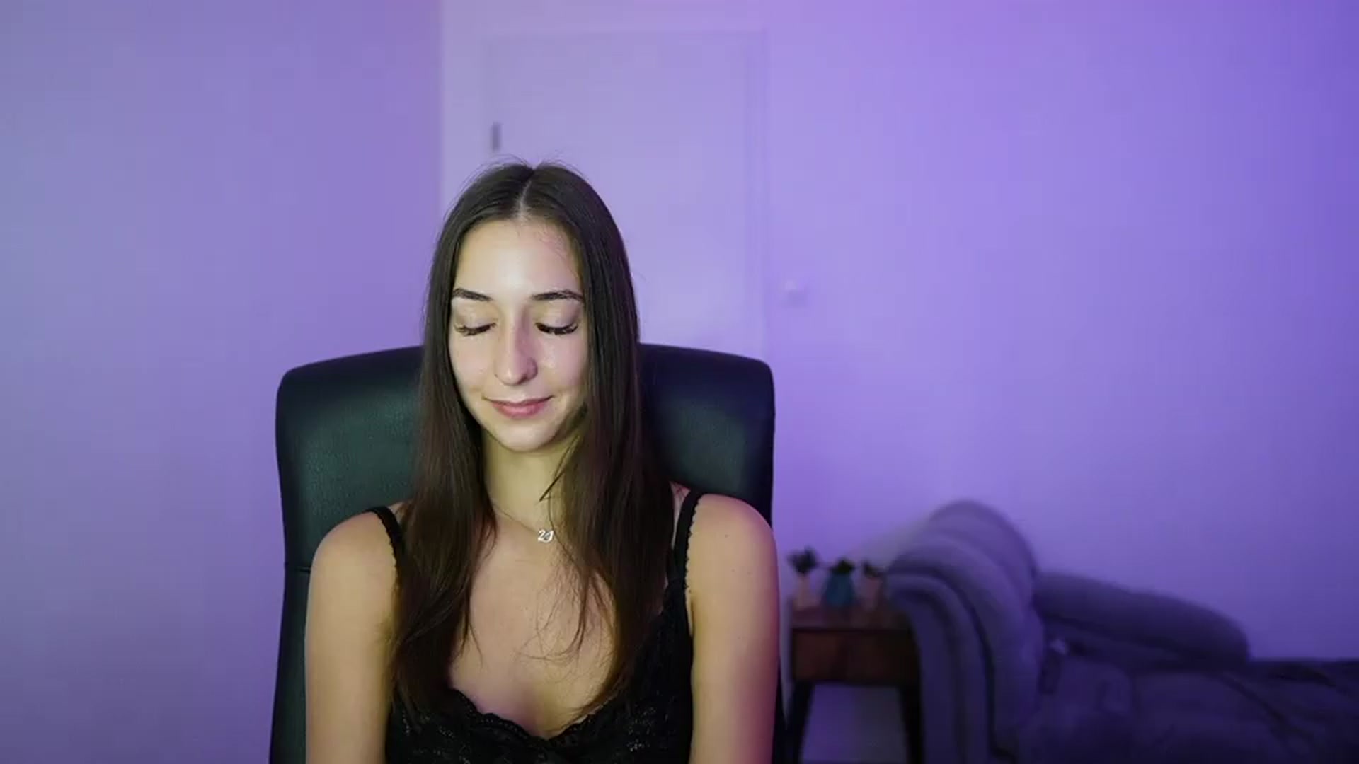 Gallery image thumbnail from Brunettte_18's myfreecams stream on, 06/24/2026, 22:05 image 9 of 20