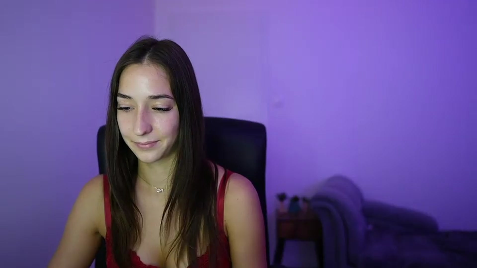 Gallery image thumbnail from Brunettte_18's myfreecams stream on, 06/25/2026, 13:29 image 13 of 20