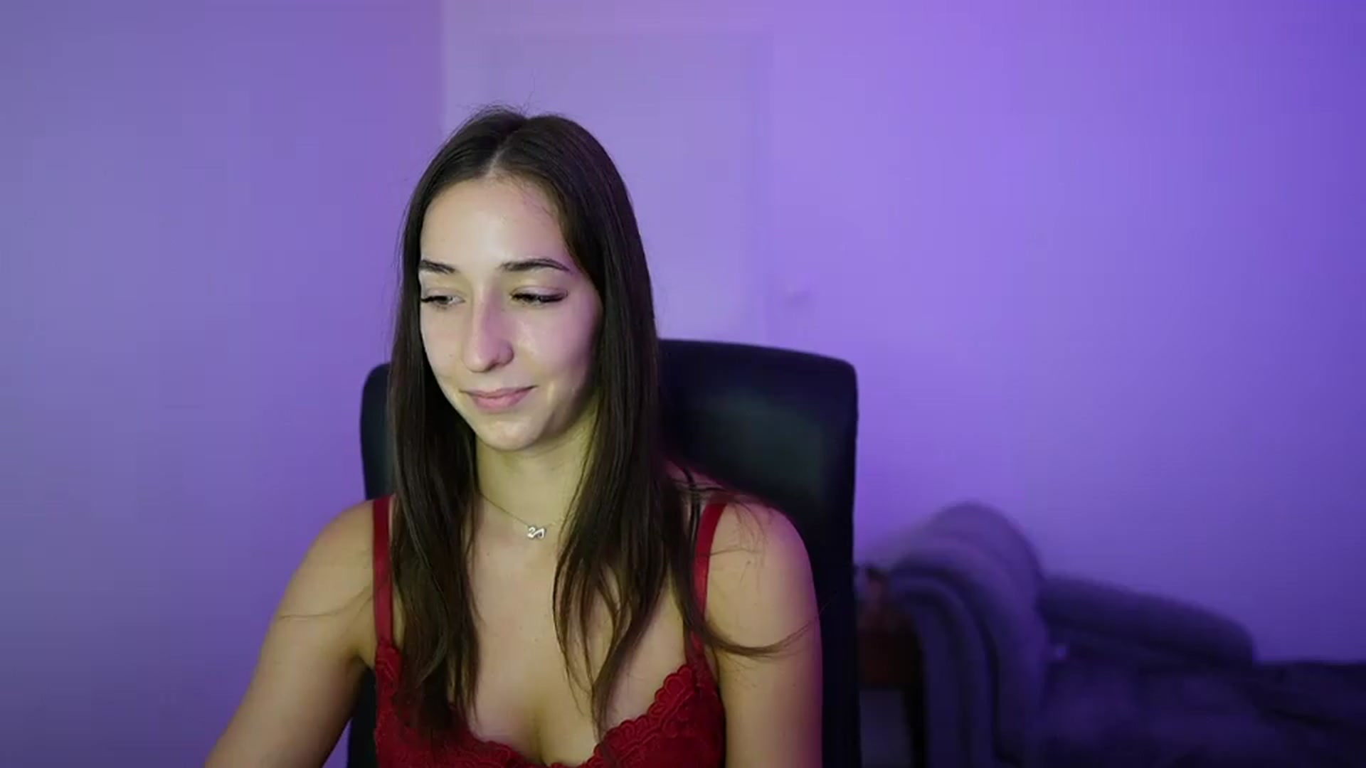 Gallery image thumbnail from Brunettte_18's myfreecams stream on, 06/25/2026, 13:29 image 16 of 20