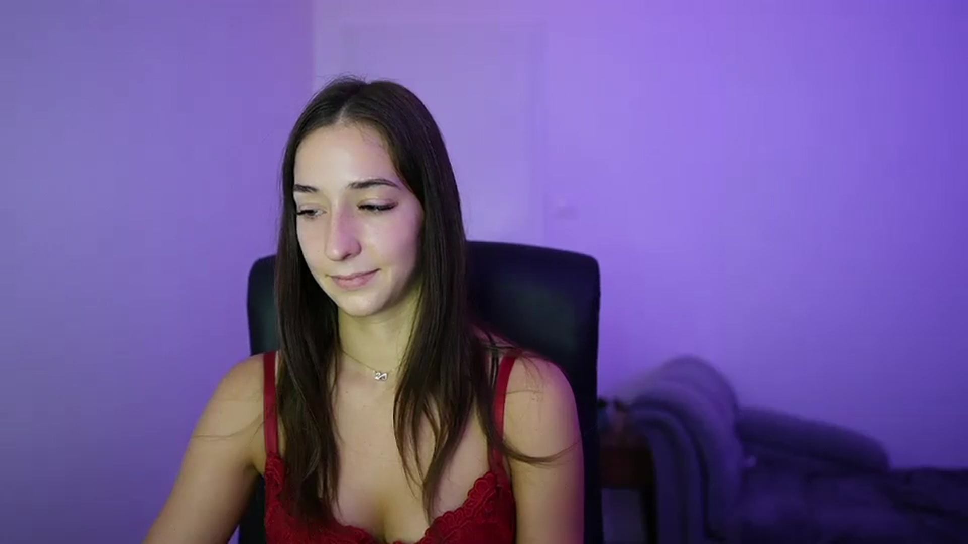Gallery image thumbnail from Brunettte_18's myfreecams stream on, 06/25/2026, 13:29 image 17 of 20