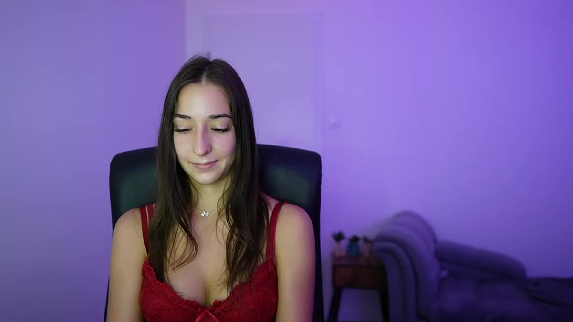 Gallery image thumbnail from Brunettte_18's myfreecams stream on, 06/25/2026, 14:03 image 12 of 20