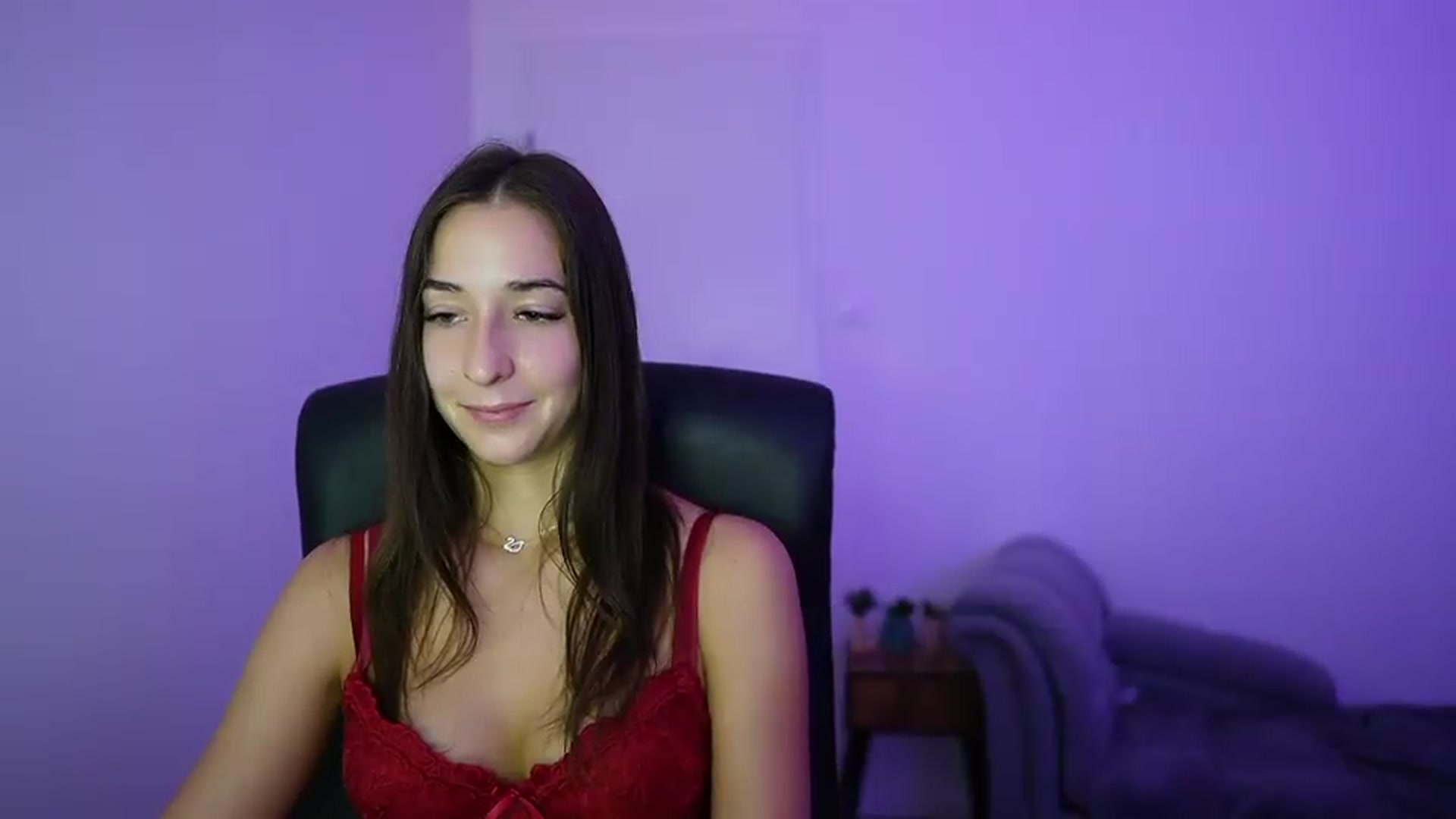 Gallery image thumbnail from Brunettte_18's myfreecams stream on, 06/25/2026, 14:03 image 13 of 20