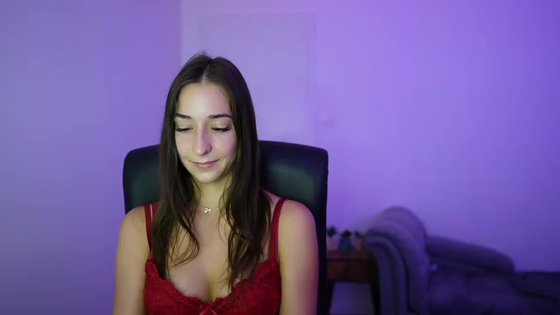 Gallery image thumbnail from Brunettte_18's myfreecams stream on, 06/25/2026, 14:03 image 16 of 20