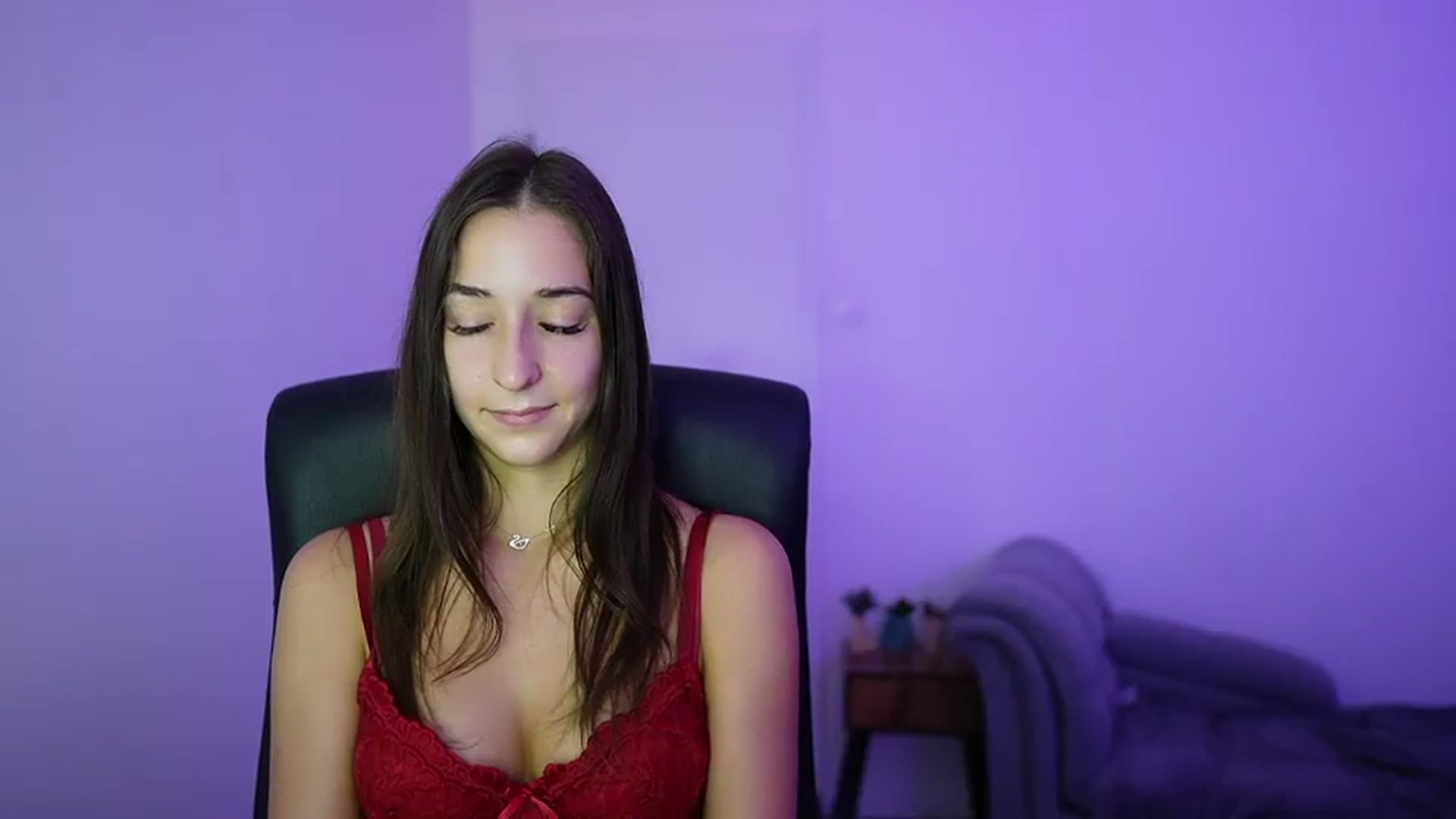Gallery image thumbnail from Brunettte_18's myfreecams stream on, 06/25/2026, 14:03 image 10 of 20