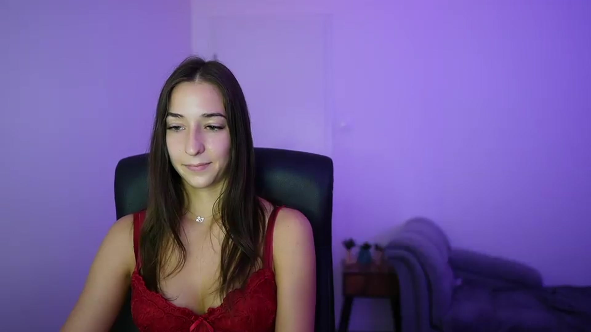 Gallery image thumbnail from Brunettte_18's myfreecams stream on, 06/25/2026, 14:03 image 3 of 20