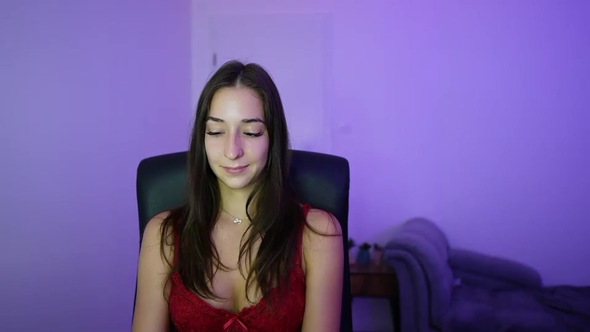 Gallery image thumbnail from Brunettte_18's myfreecams stream on, 06/25/2026, 15:07 image 2 of 20