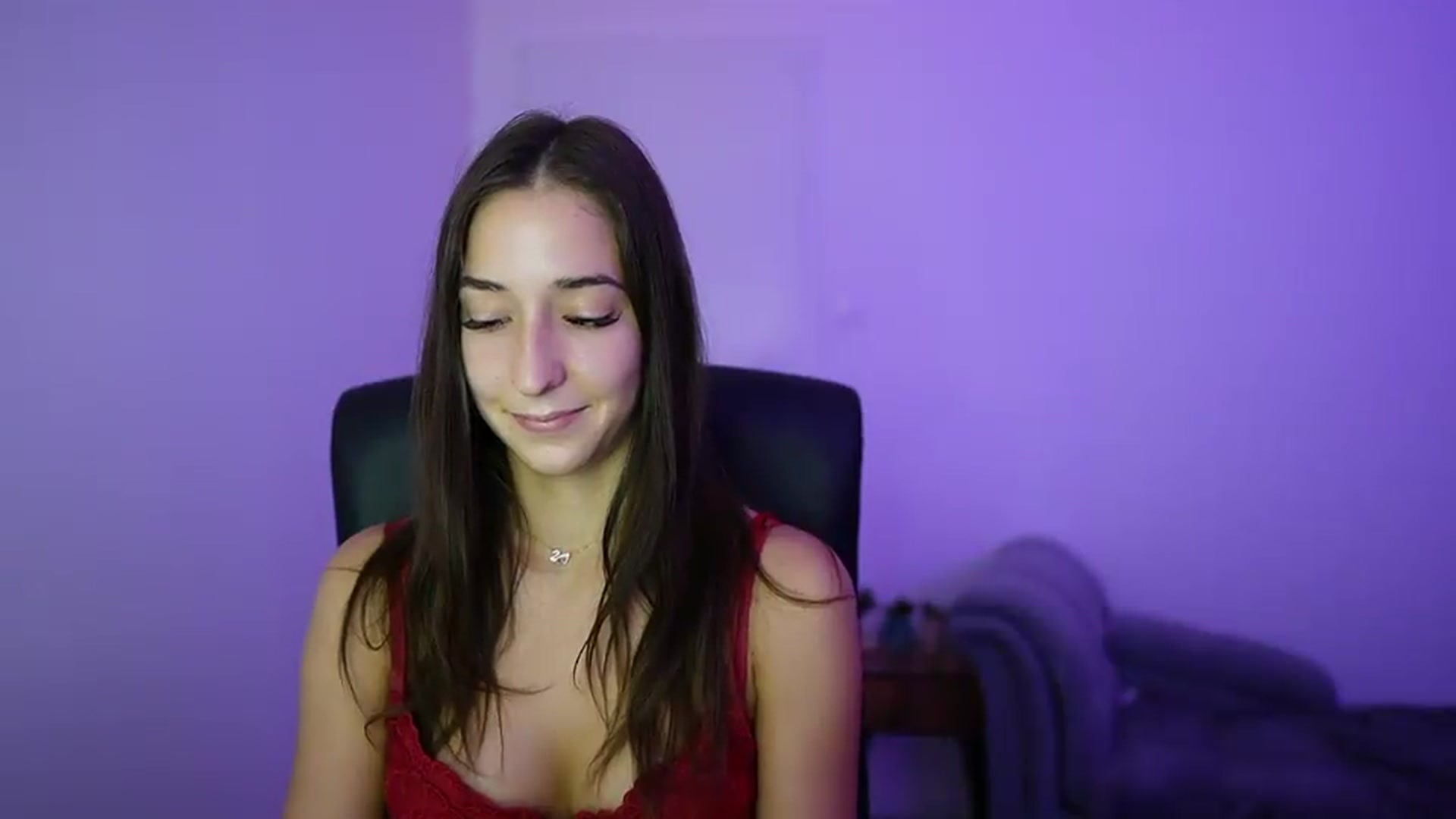 Gallery image thumbnail from Brunettte_18's myfreecams stream on, 06/25/2026, 15:07 image 12 of 20