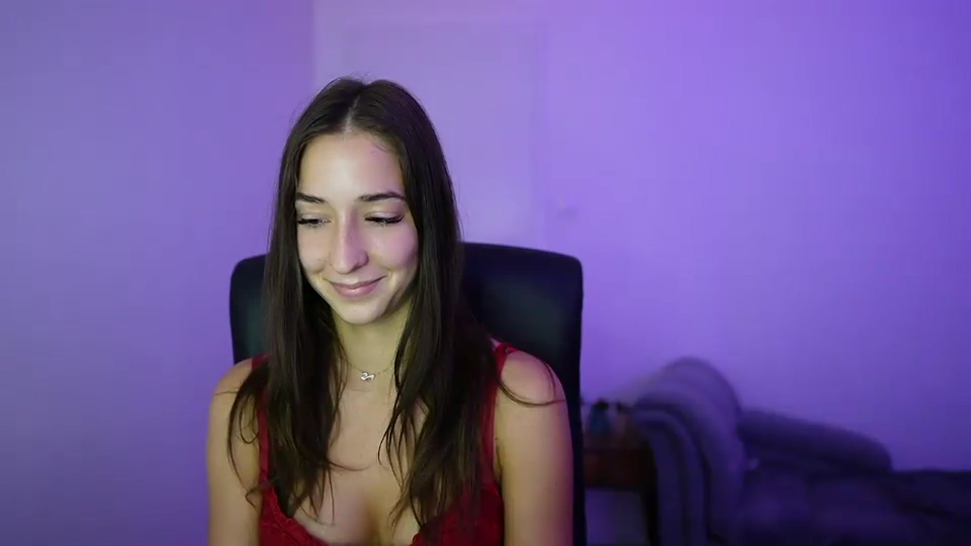 Gallery image thumbnail from Brunettte_18's myfreecams stream on, 06/25/2026, 15:07 image 13 of 20