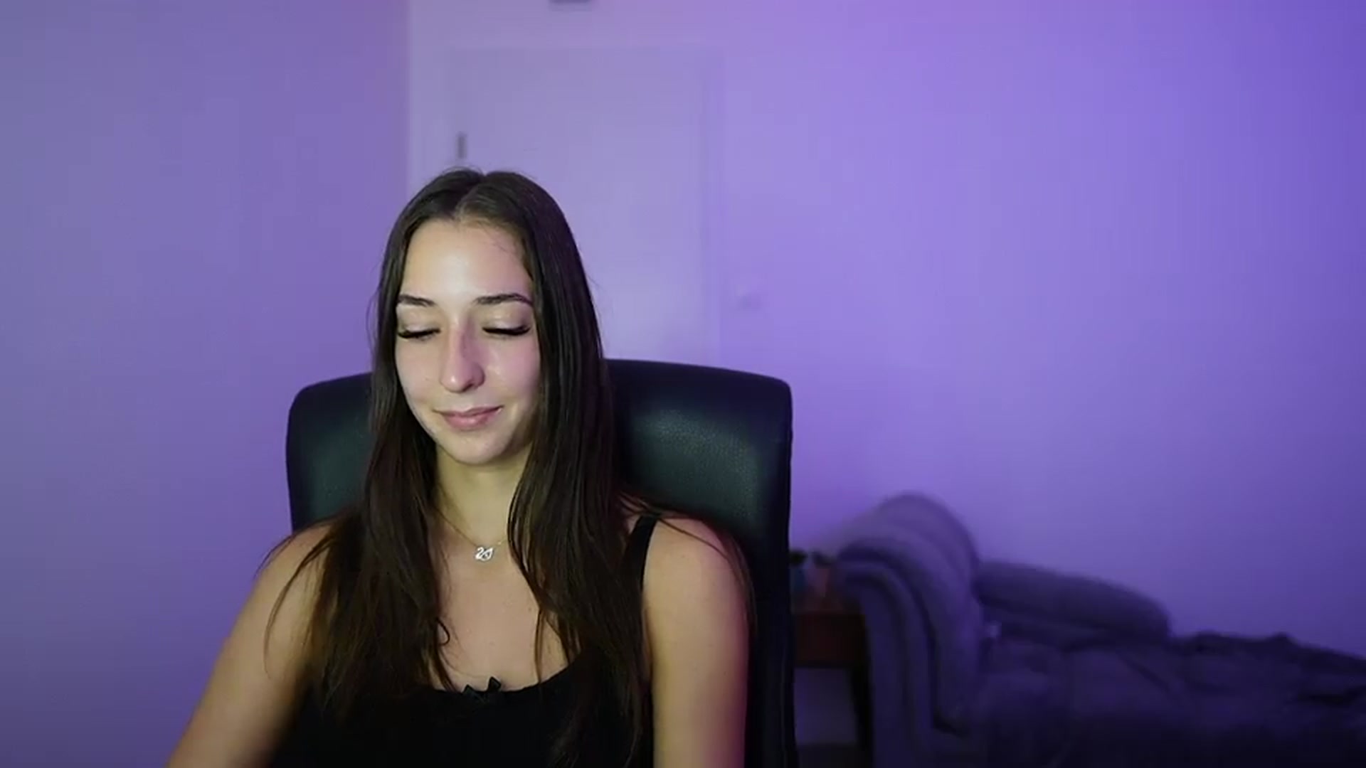 Gallery image thumbnail from Brunettte_18's myfreecams stream on, 06/27/2026, 20:04 image 10 of 20