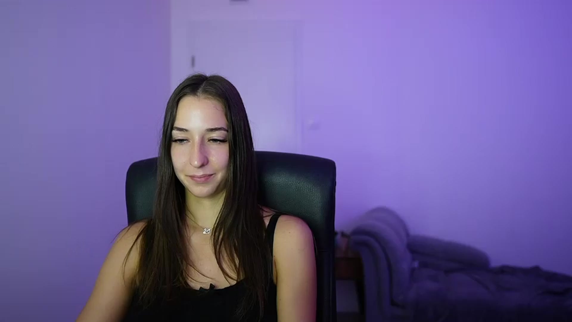 Gallery image thumbnail from Brunettte_18's myfreecams stream on, 06/27/2026, 20:04 image 19 of 20