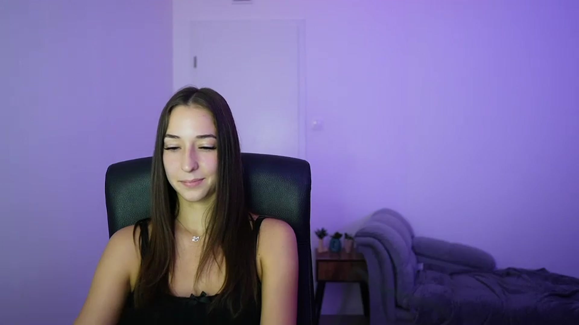 Gallery image thumbnail from Brunettte_18's myfreecams stream on, 06/27/2026, 20:04 image 3 of 20