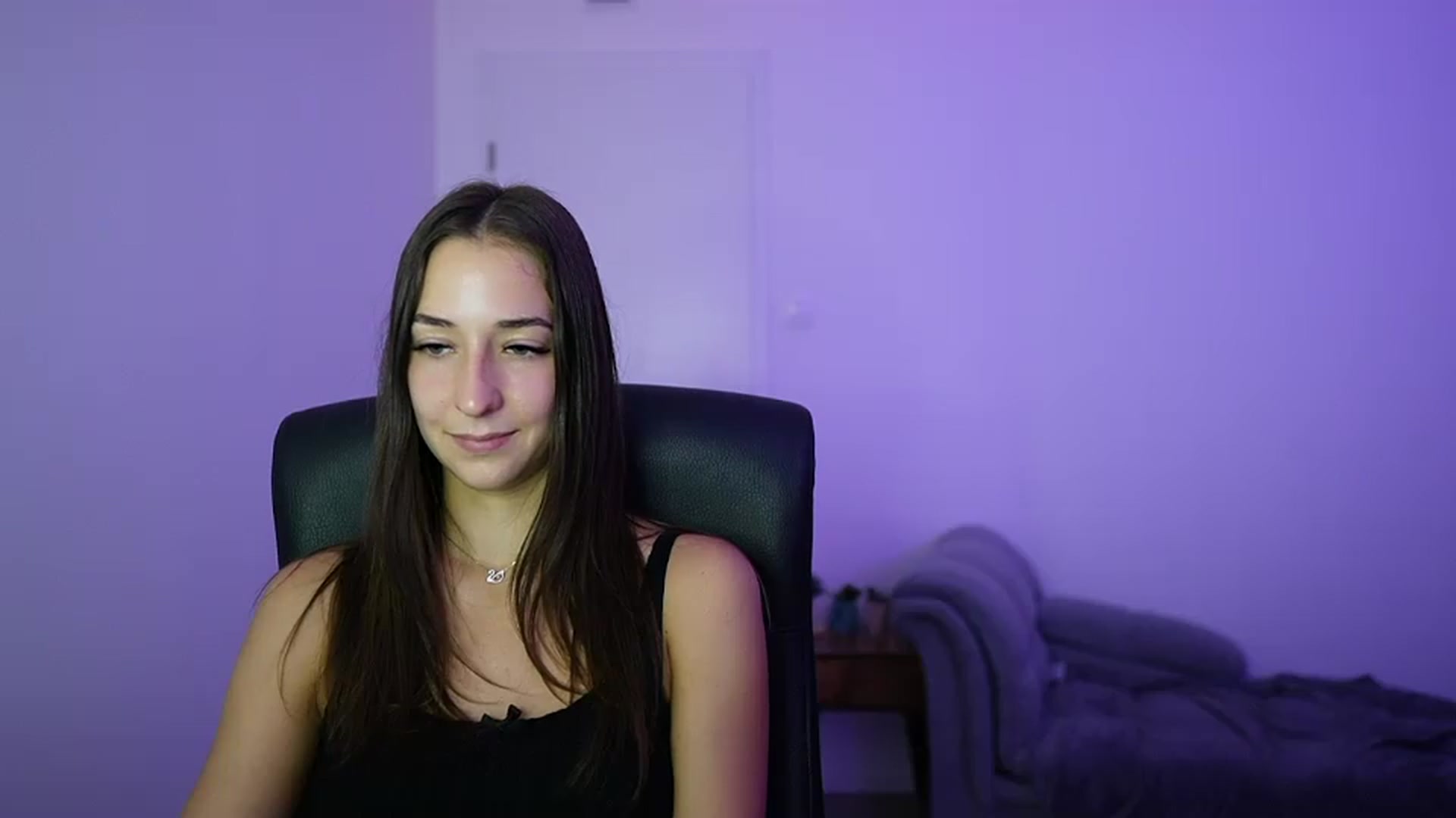 Gallery image thumbnail from Brunettte_18's myfreecams stream on, 06/27/2026, 20:04 image 16 of 20