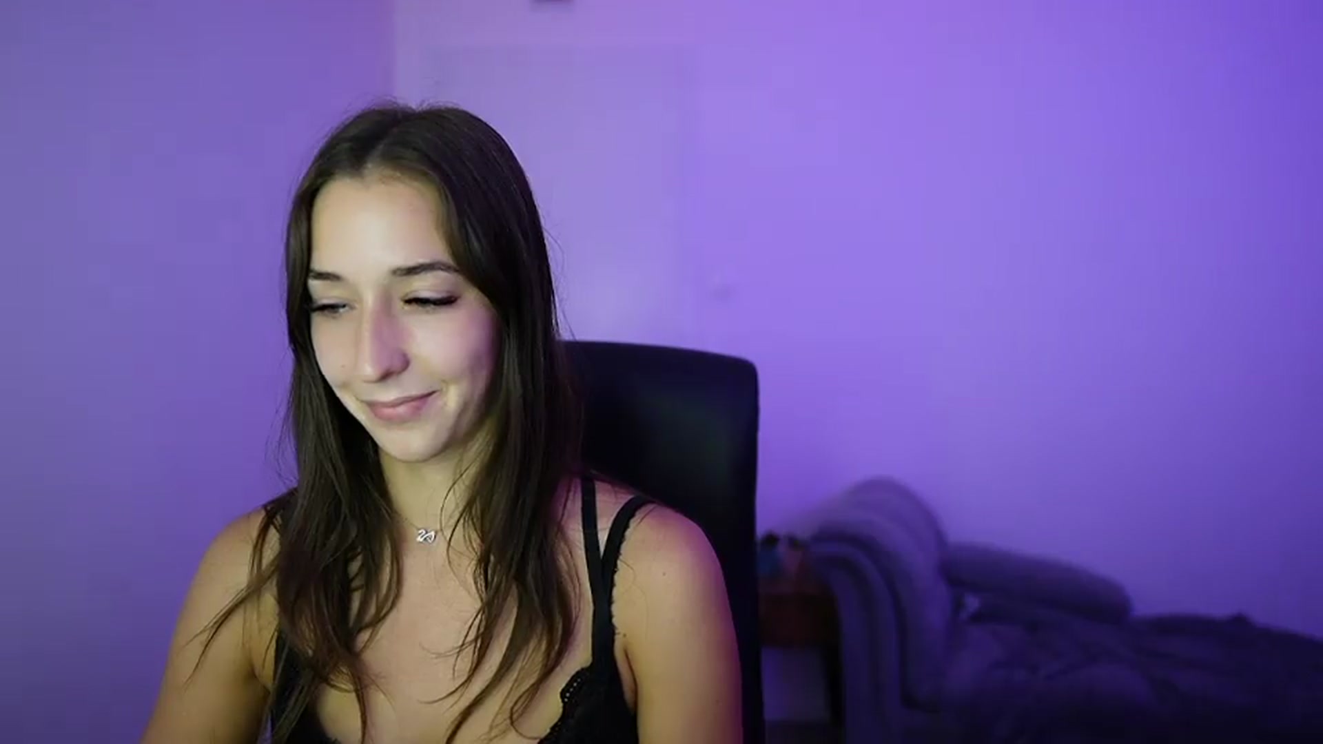 Gallery image thumbnail from Brunettte_18's myfreecams stream on, 06/28/2026, 20:03 image 20 of 20