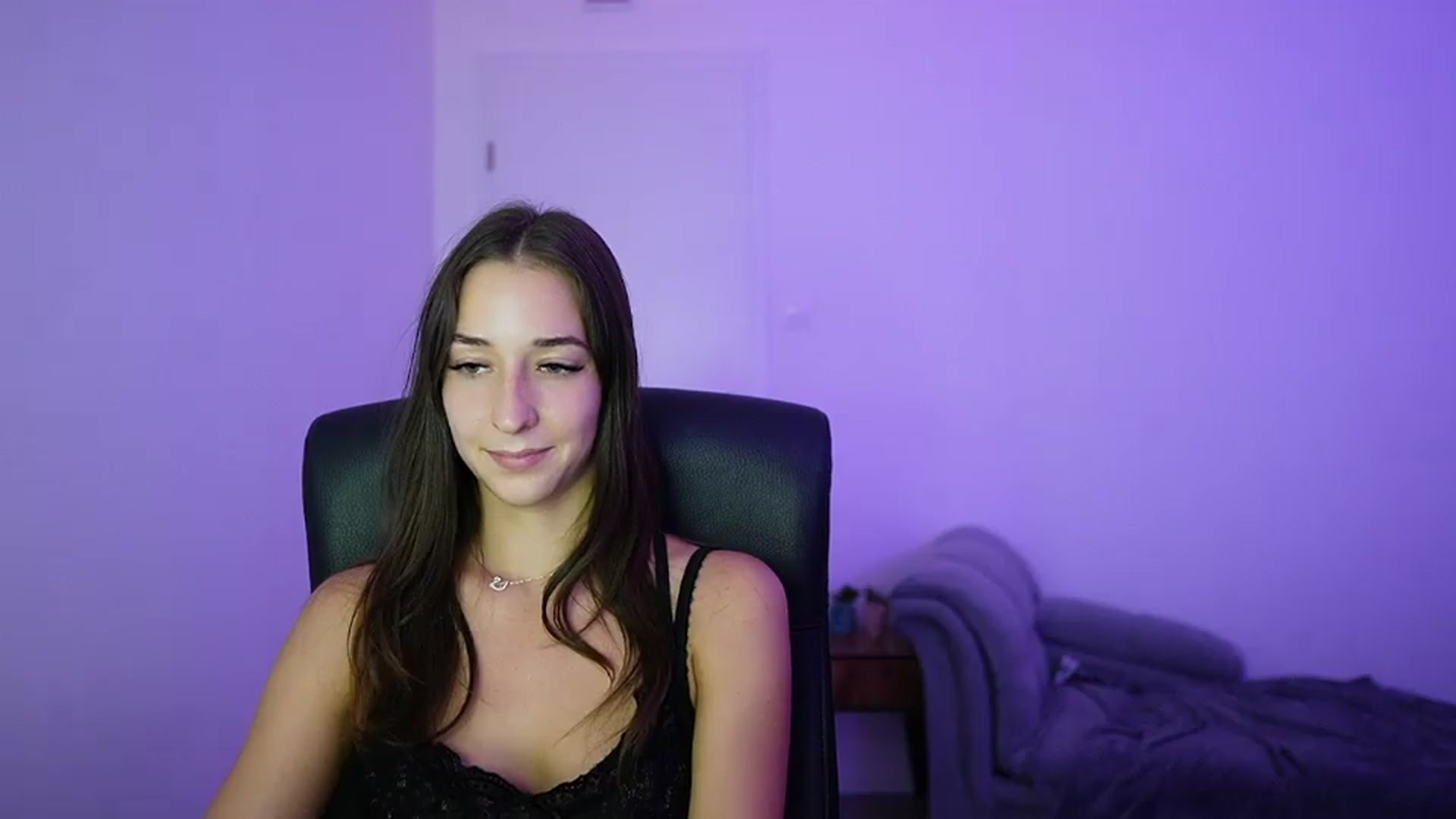Gallery image thumbnail from Brunettte_18's myfreecams stream on, 06/28/2026, 20:03 image 14 of 20