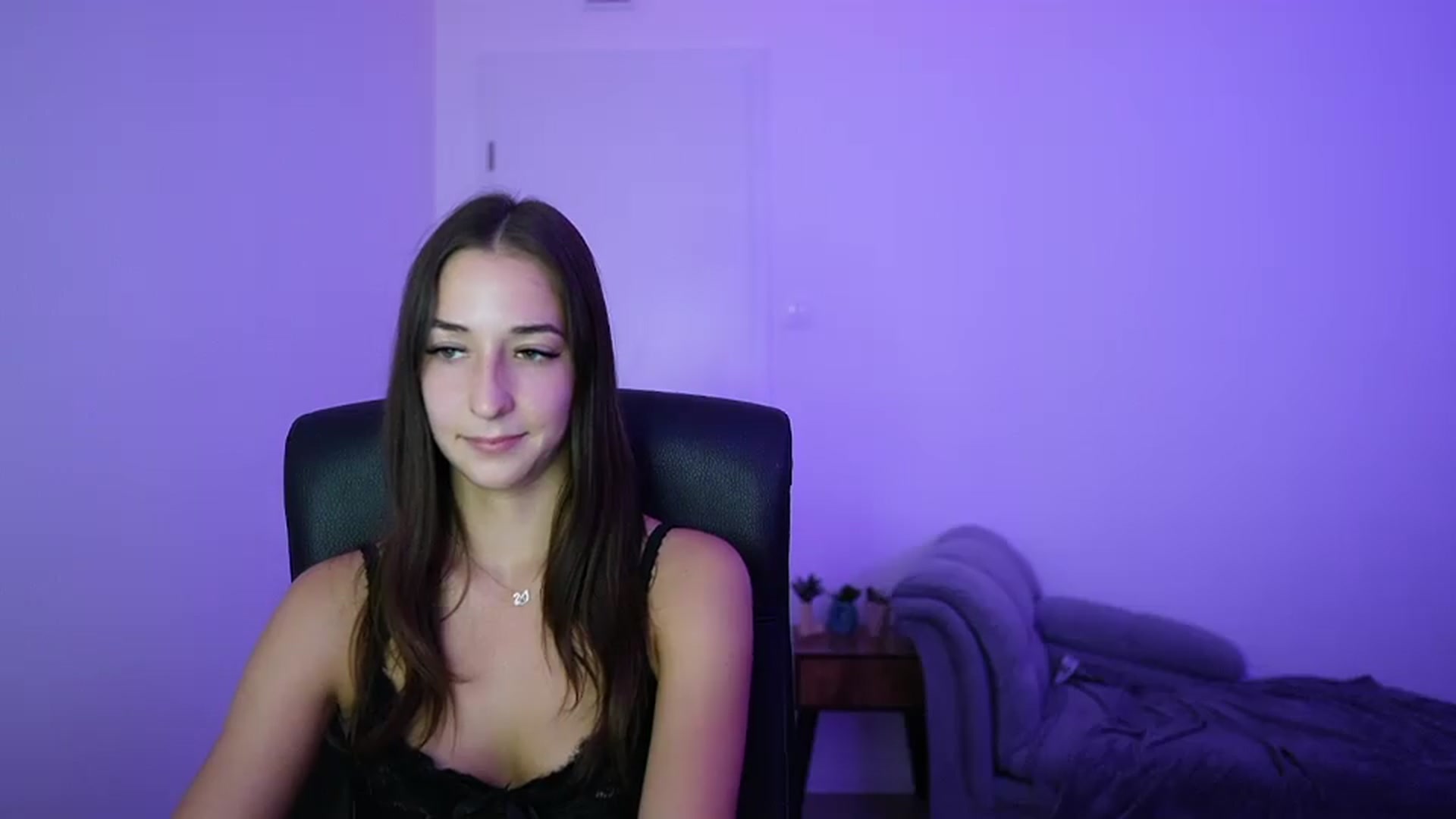 Gallery image thumbnail from Brunettte_18's myfreecams stream on, 06/28/2026, 20:03 image 3 of 20