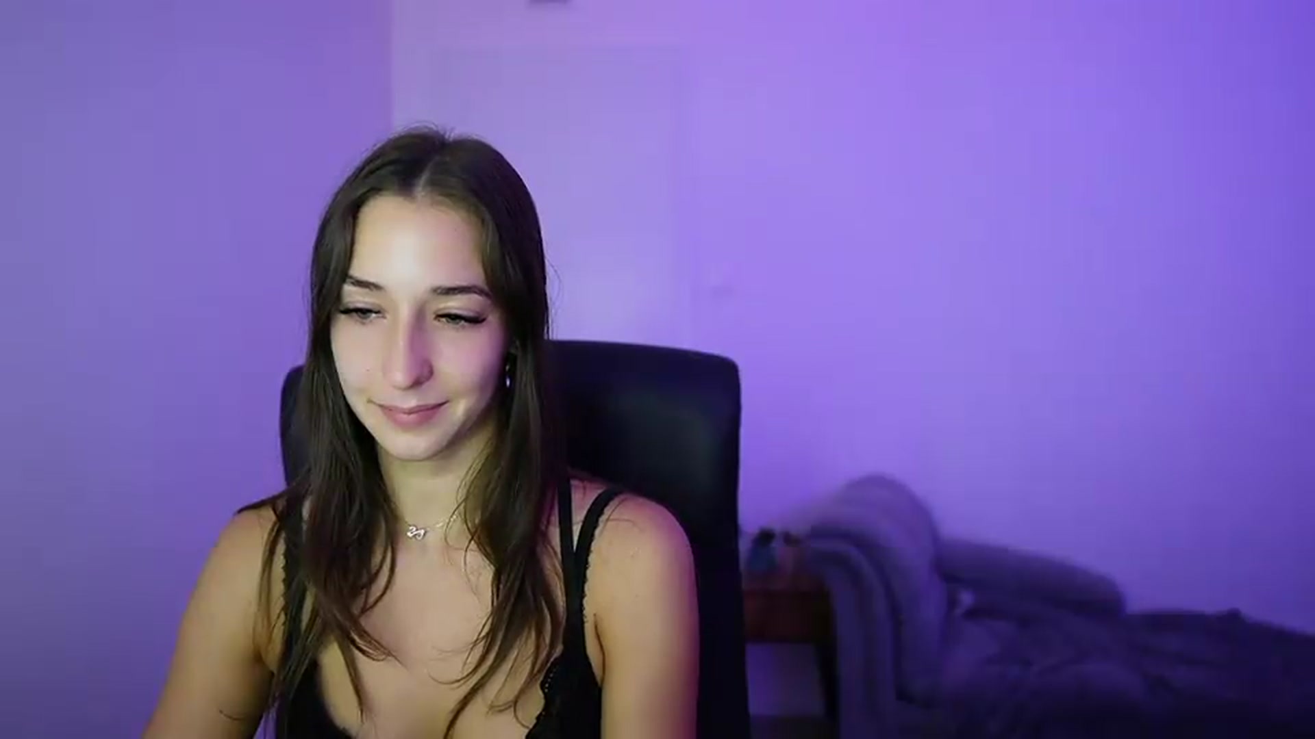 Gallery image thumbnail from Brunettte_18's myfreecams stream on, 06/28/2026, 20:03 image 18 of 20