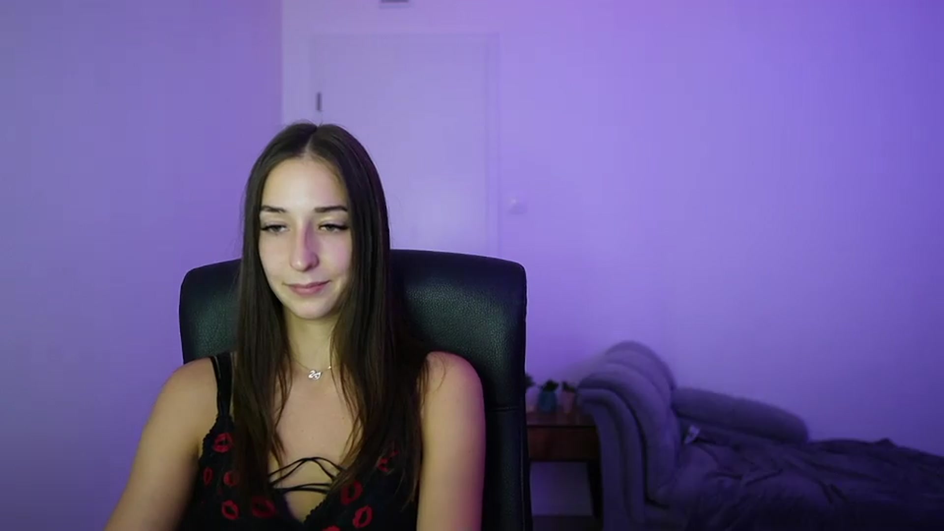 Gallery image thumbnail from Brunettte_18's myfreecams stream on, 07/03/2026, 18:53 image 16 of 20