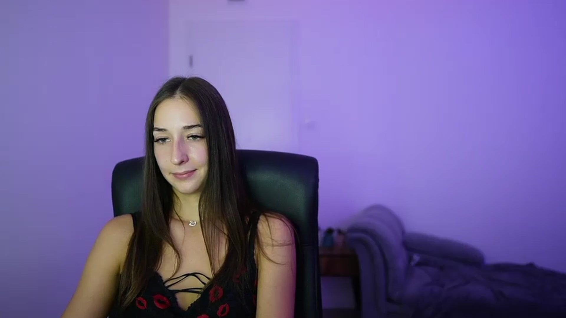 Gallery image thumbnail from Brunettte_18's myfreecams stream on, 07/03/2026, 18:53 image 5 of 20