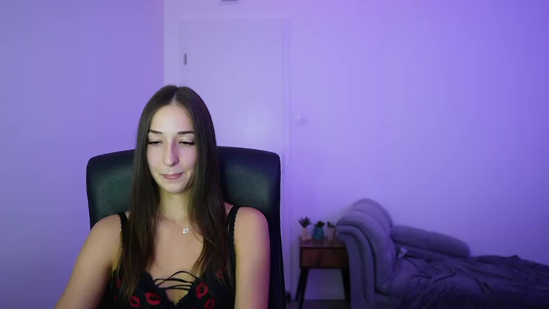 Gallery image thumbnail from Brunettte_18's myfreecams stream on, 07/03/2026, 18:53 image 1 of 20
