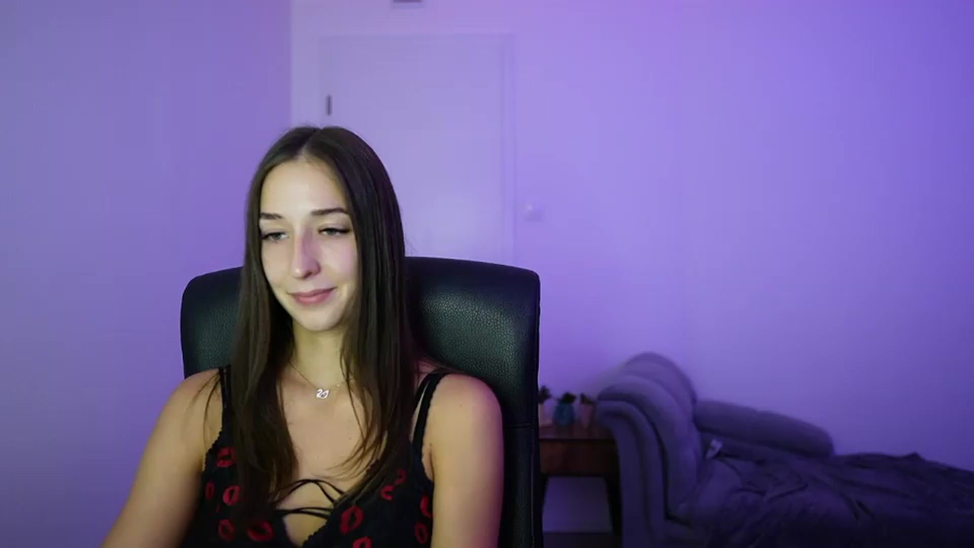 Gallery image thumbnail from Brunettte_18's myfreecams stream on, 07/03/2026, 19:45 image 13 of 20
