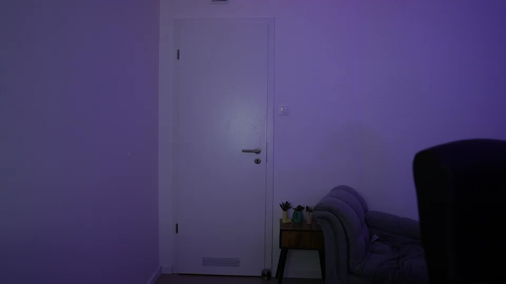 Gallery image thumbnail from Brunettte_18's myfreecams stream on, 07/04/2026, 17:22 image 17 of 20