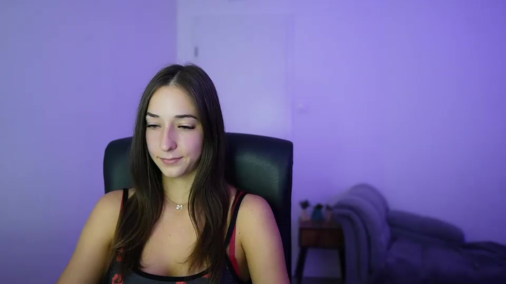 Gallery image thumbnail from Brunettte_18's myfreecams stream on, 07/09/2026, 14:55 image 1 of 20