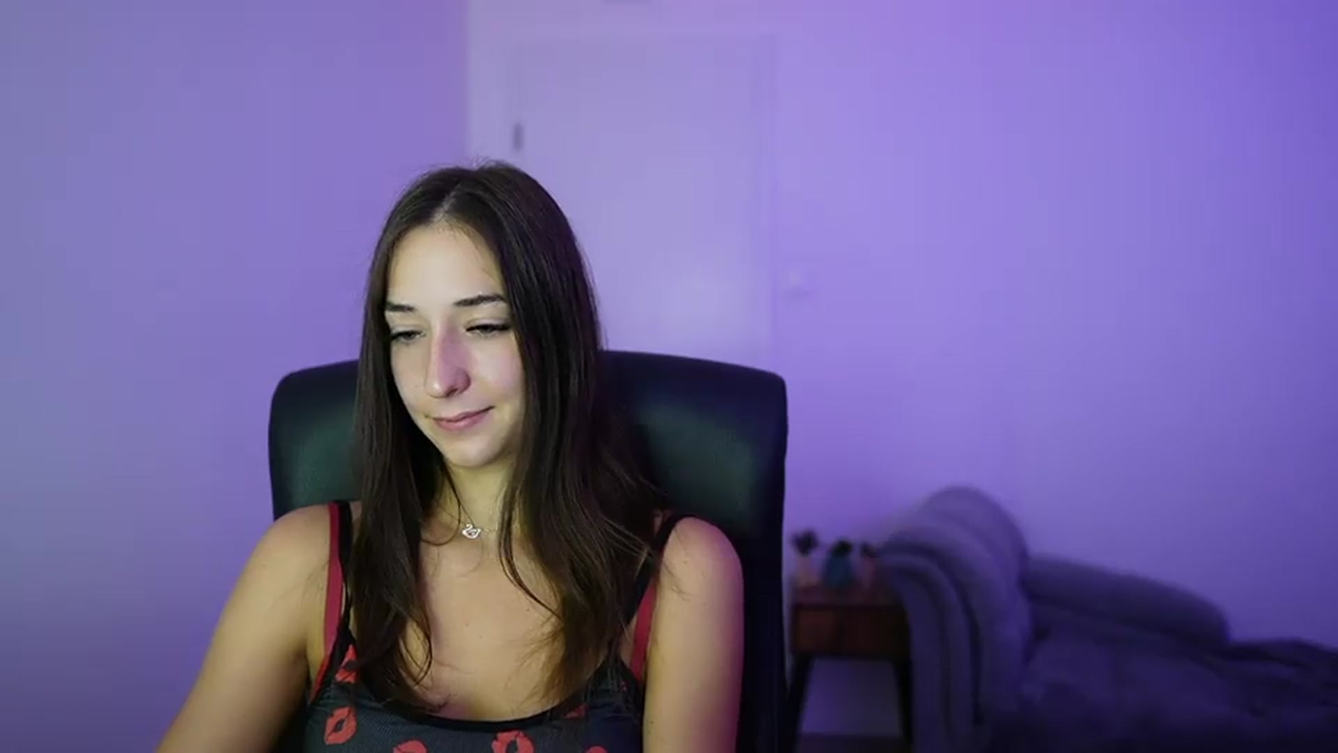 Gallery image thumbnail from Brunettte_18's myfreecams stream on, 07/09/2026, 14:55 image 14 of 20