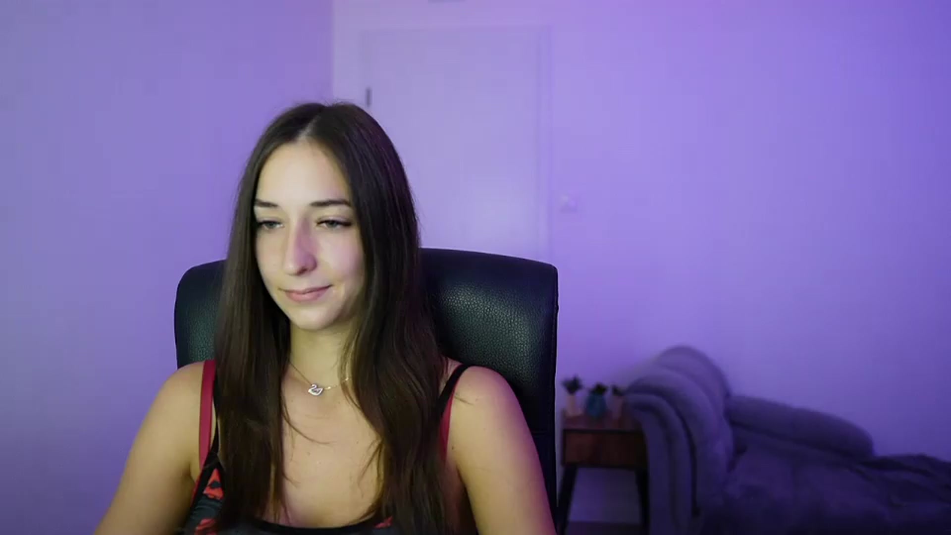 Gallery image thumbnail from Brunettte_18's myfreecams stream on, 07/09/2026, 16:04 image 3 of 20