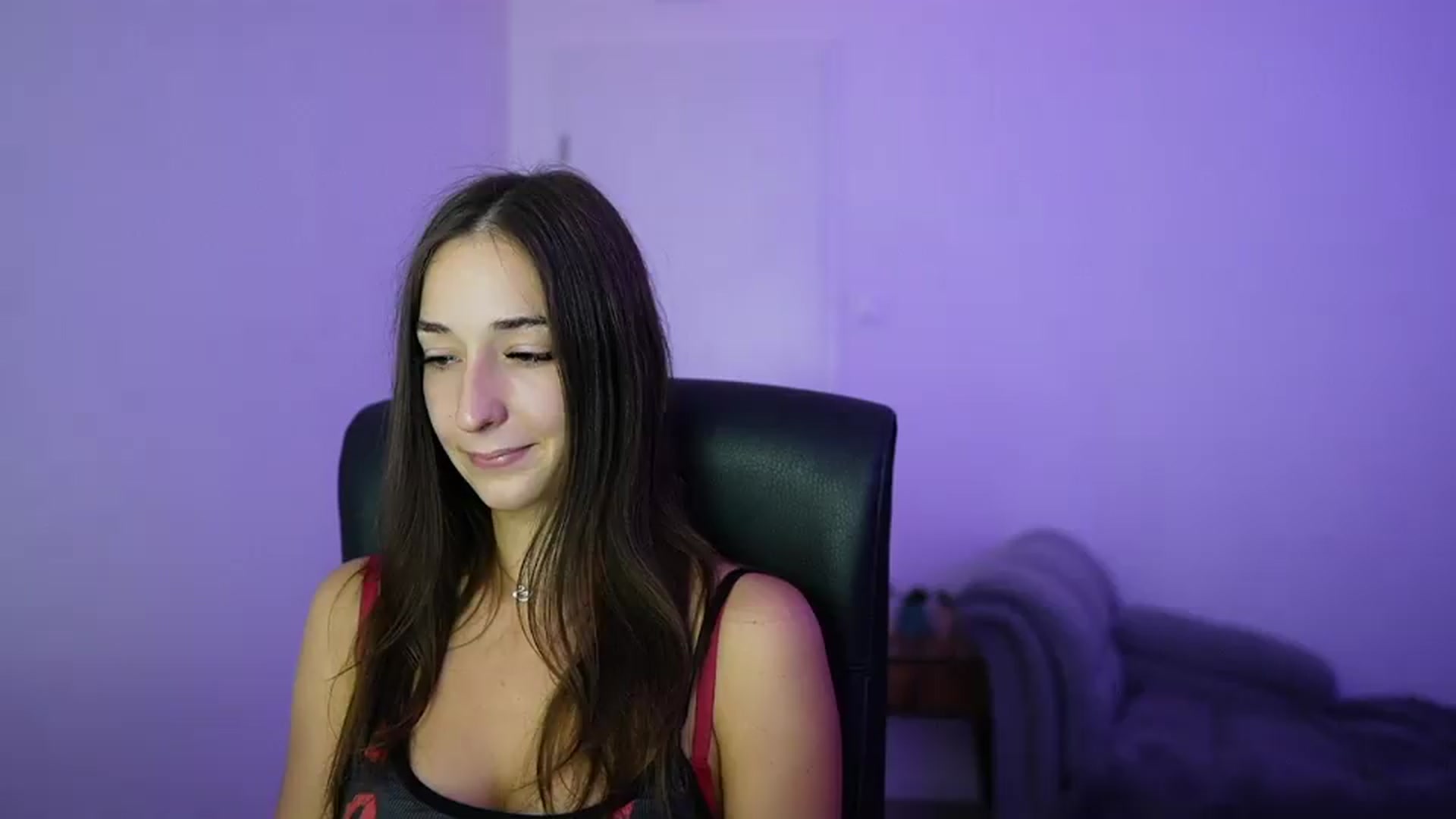 Gallery image thumbnail from Brunettte_18's myfreecams stream on, 07/09/2026, 16:59 image 20 of 20